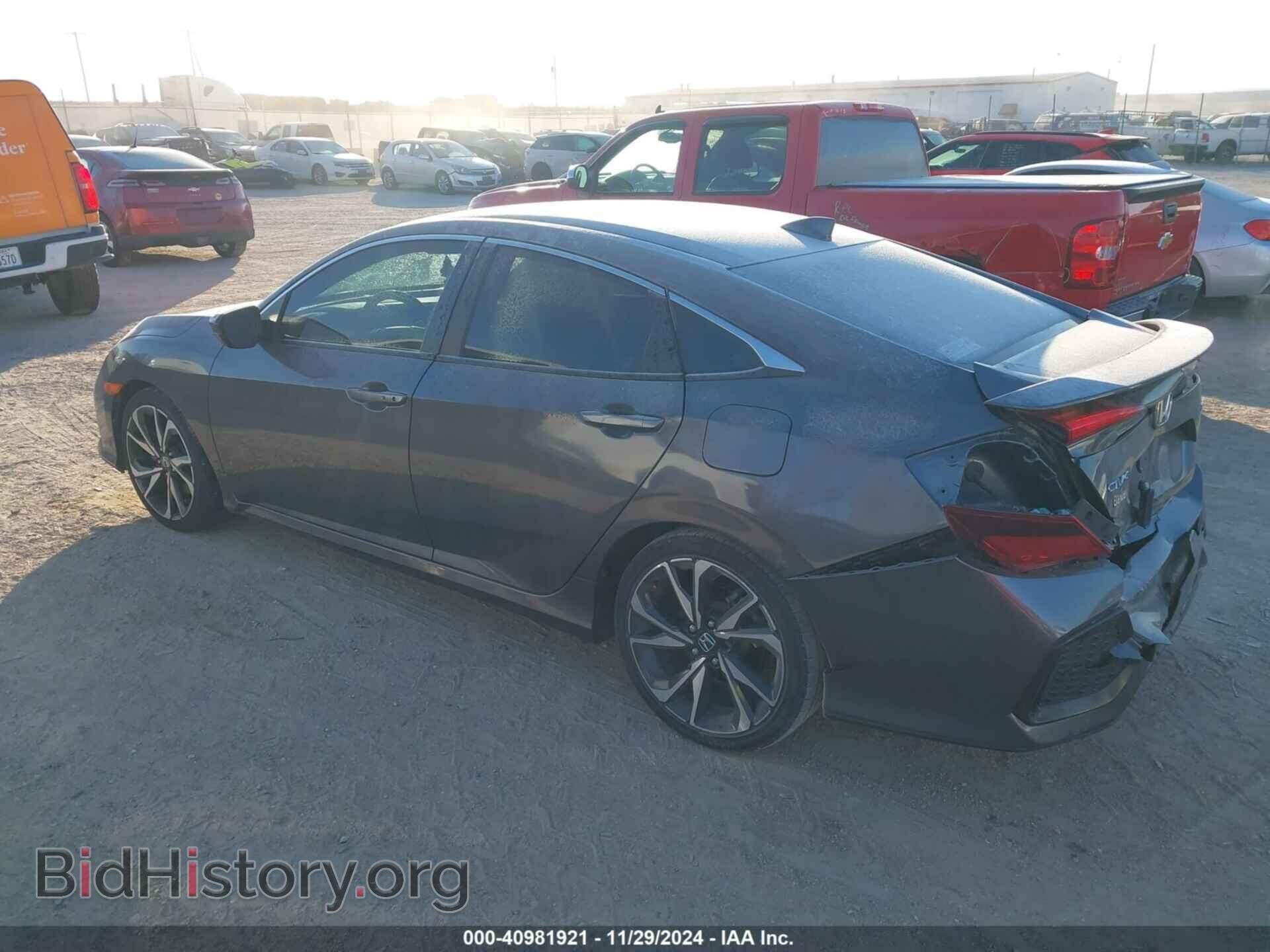 2017 HONDA CIVIC - VIN: 2HGFC1E54HH704030 - Фото 3