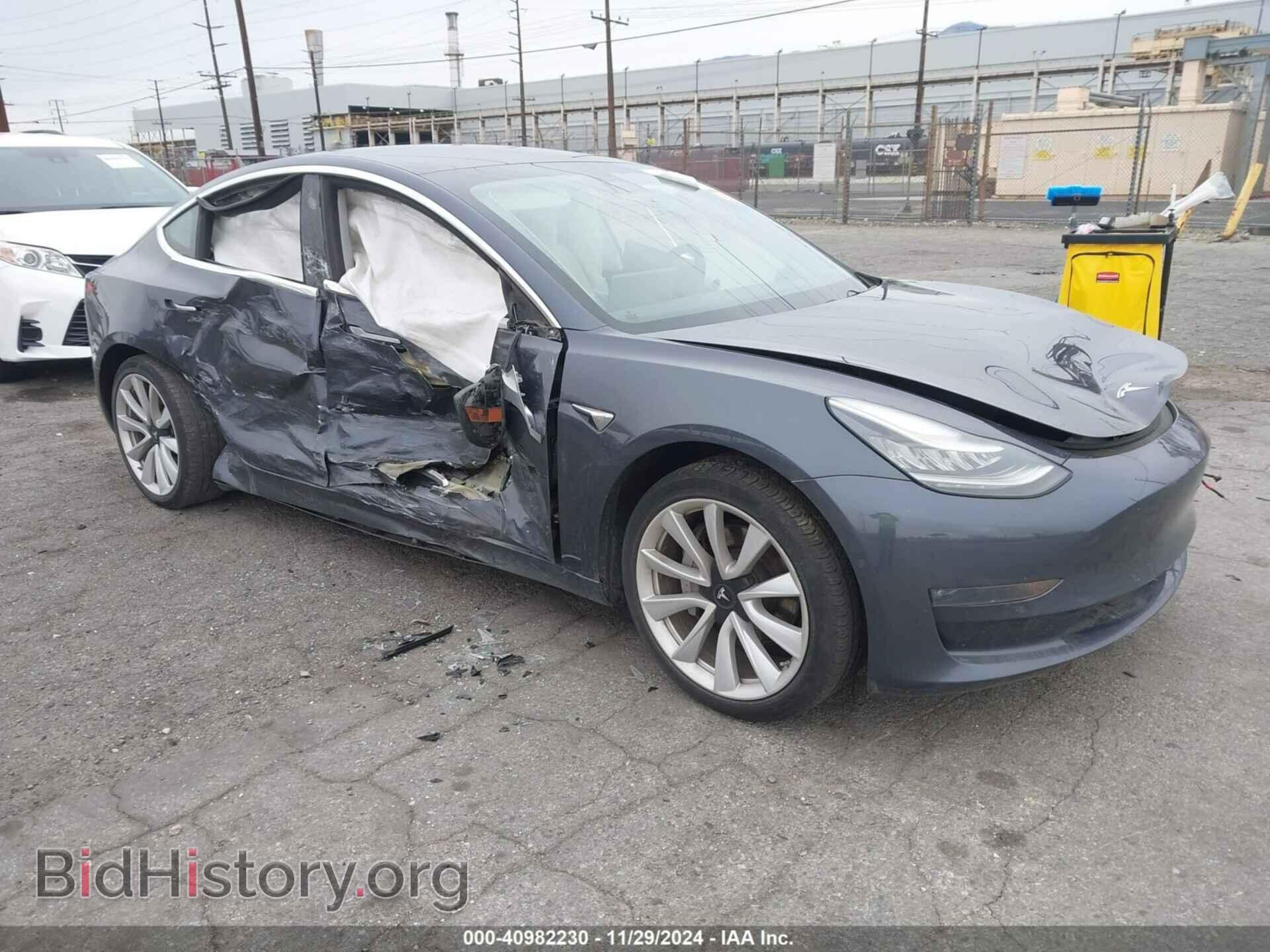 Фотография 5YJ3E1EA1KF432011 - TESLA MODEL 3 2019