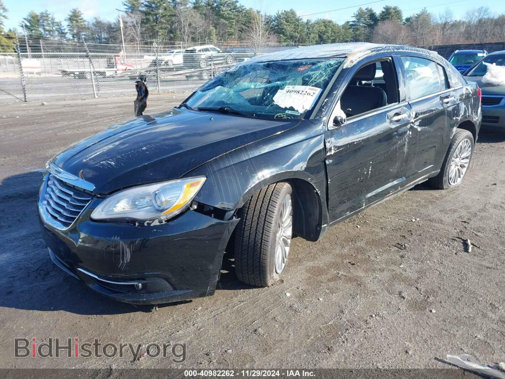 2013 CHRYSLER 200 - VIN: 1C3CCBCG9DN612638 - Фото 2