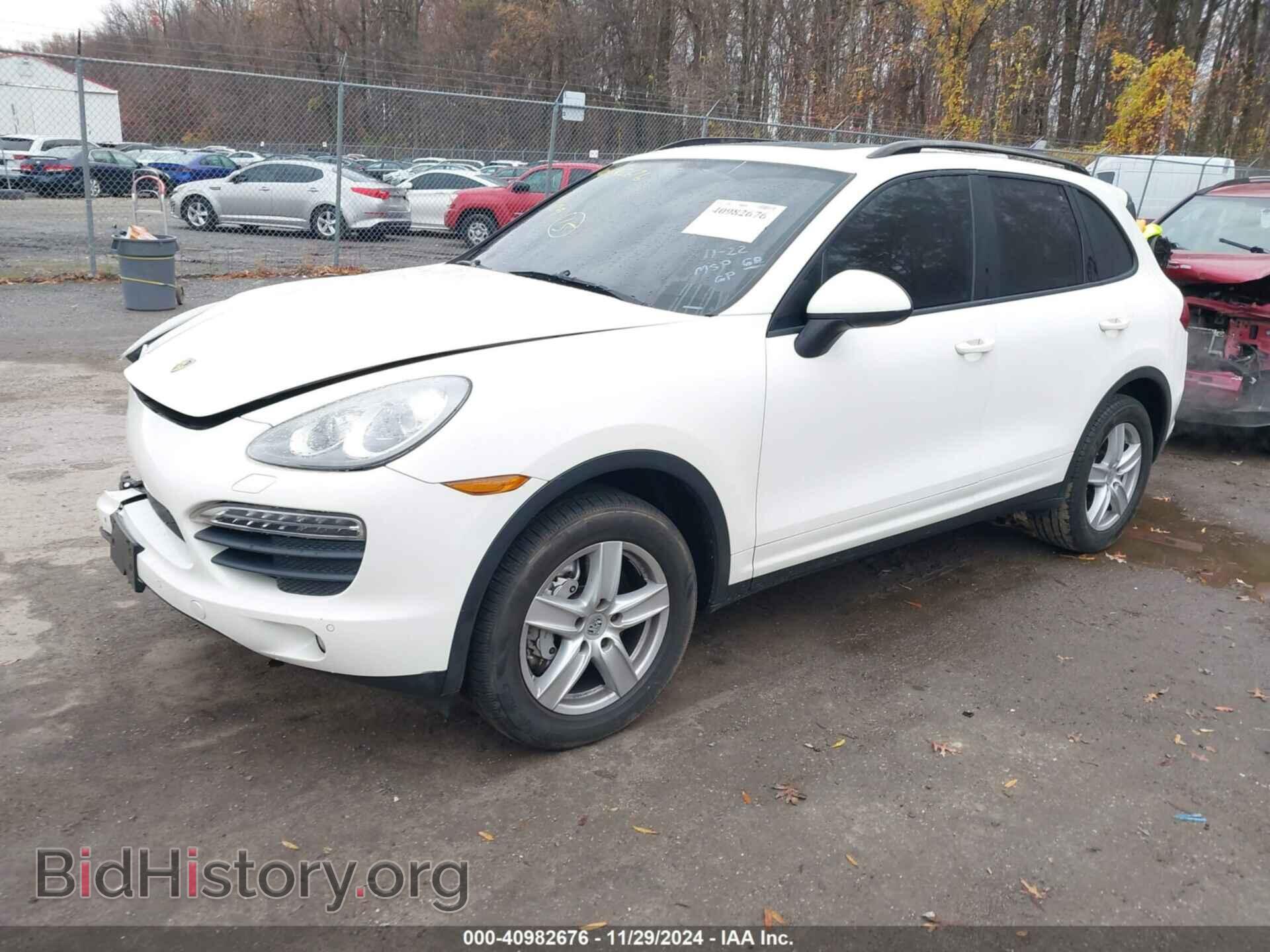 2011 PORSCHE CAYENNE - VIN: WP1AB2A2XBLA54061 - Фото 2