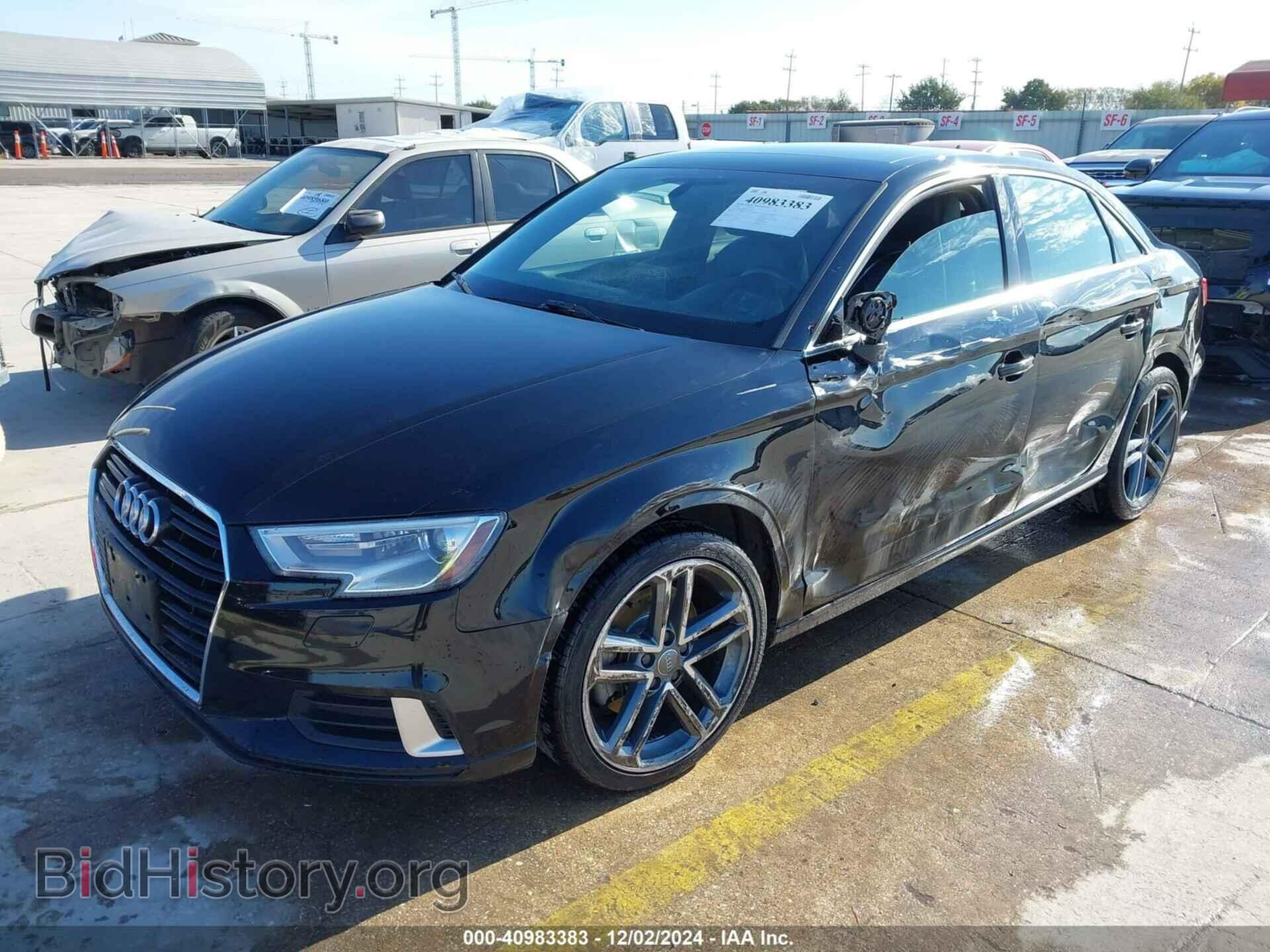 2019 AUDI A3 - VIN: WAUAUGFFXK1016231 - Фото 2