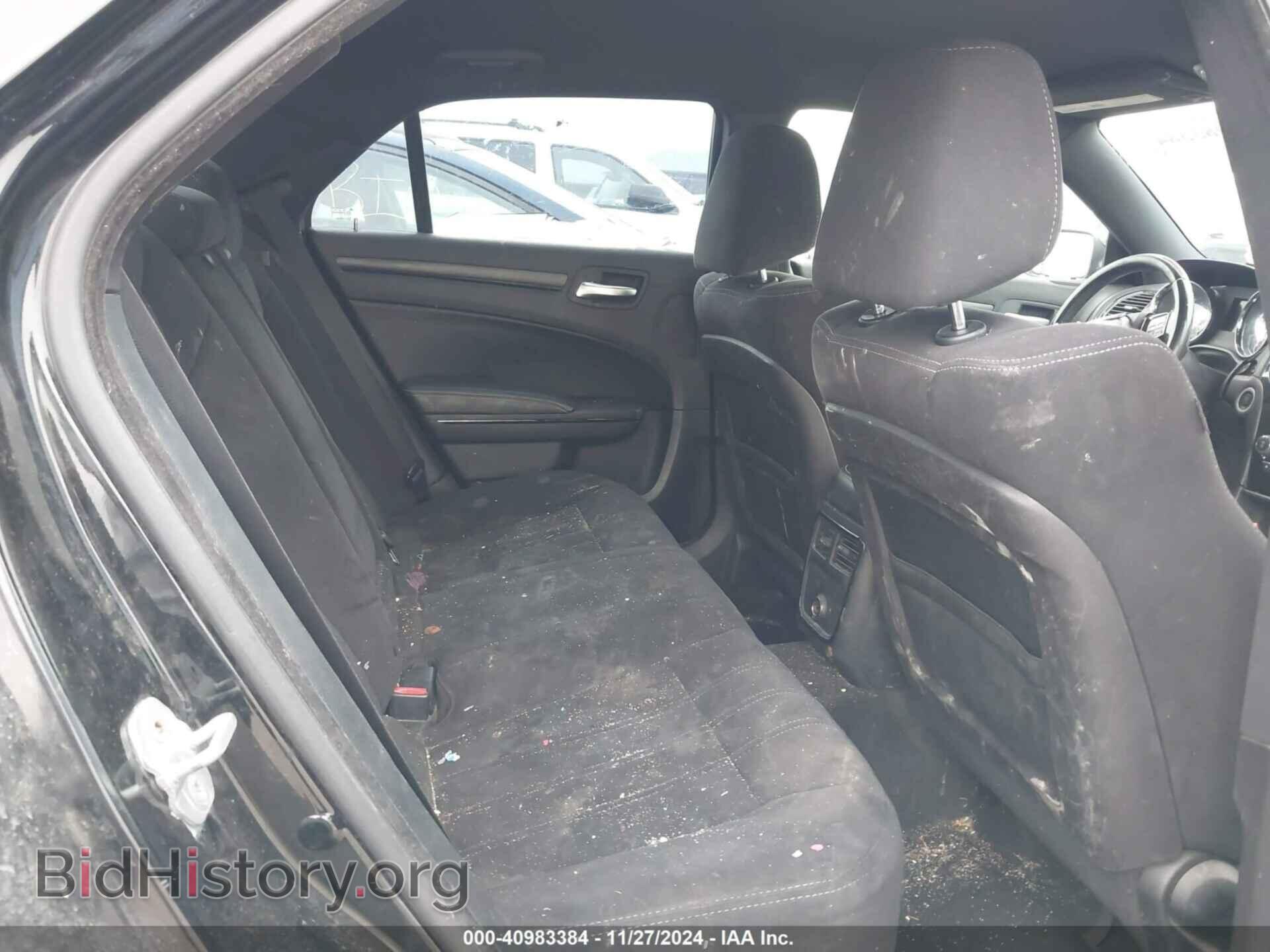 2012 CHRYSLER 300 - VIN: 2C3CCABG2CH213735 - Фото 8