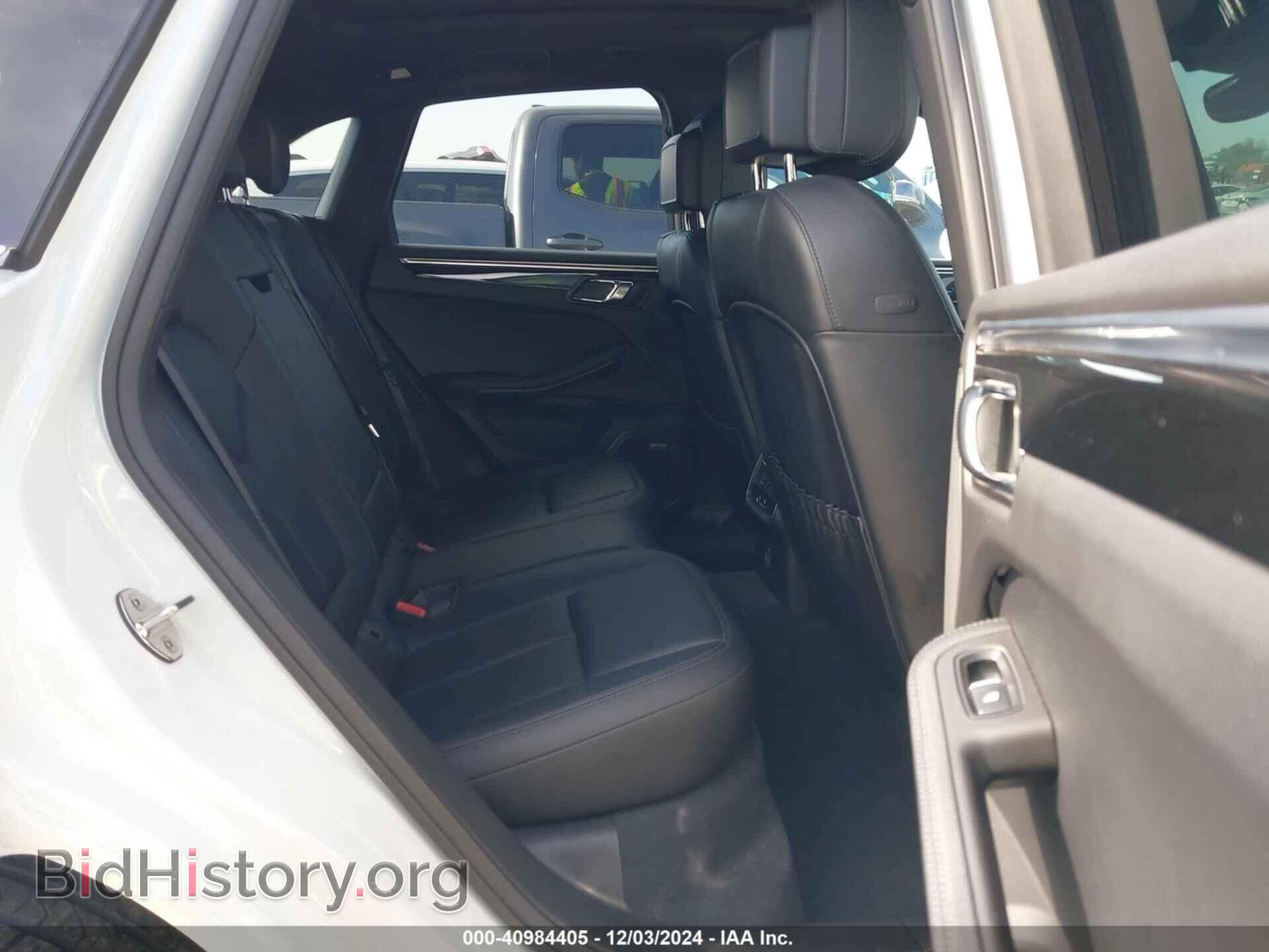2017 PORSCHE MACAN - VIN: WP1AB2A51HLB16689 - Photo 8