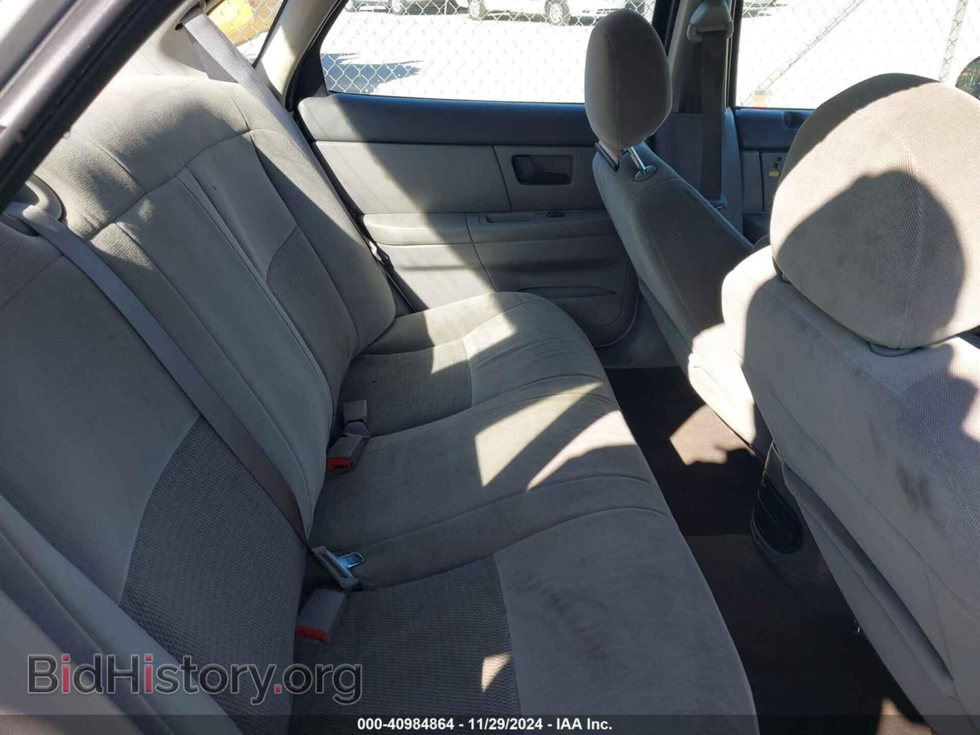 2005 FORD TAURUS - VIN: 1FAFP53245A242541 - Фото 8