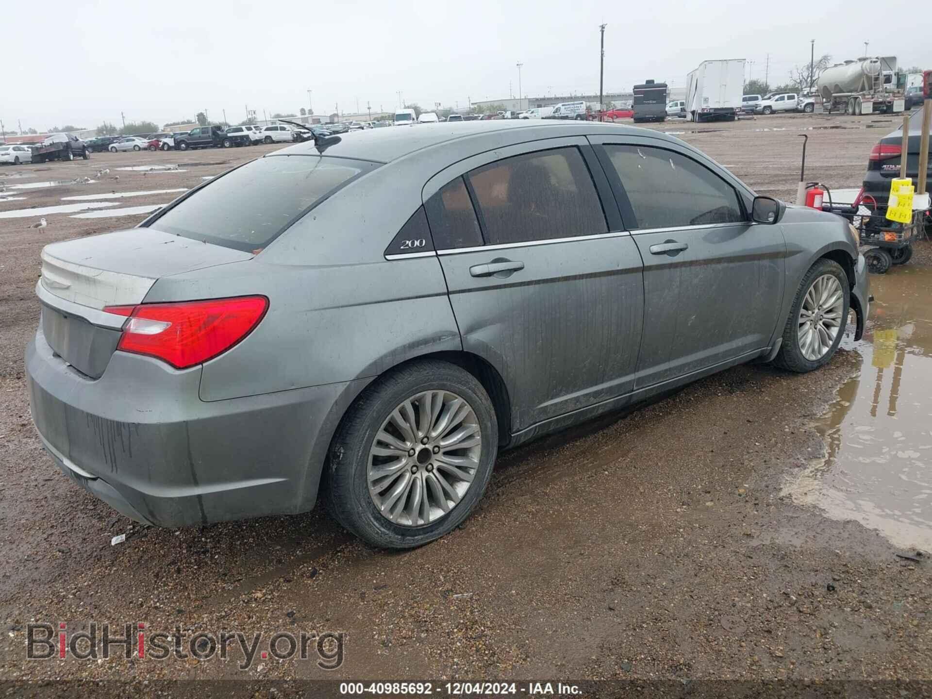 2012 CHRYSLER 200 - VIN: 1C3CCBAB7CN262352 - Photo 4