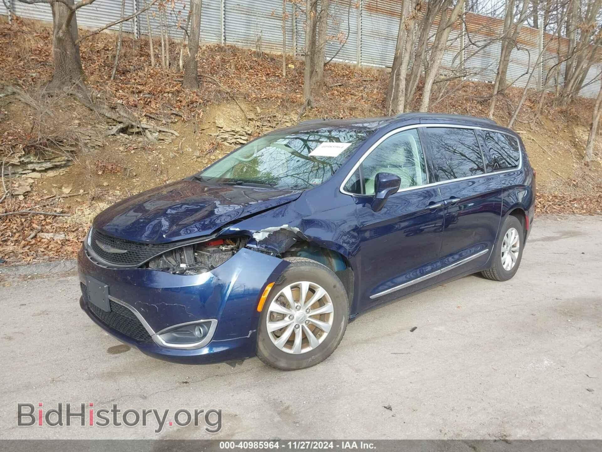 2017 CHRYSLER PACIFICA - VIN: 2C4RC1BG8HR823792 - Фото 2