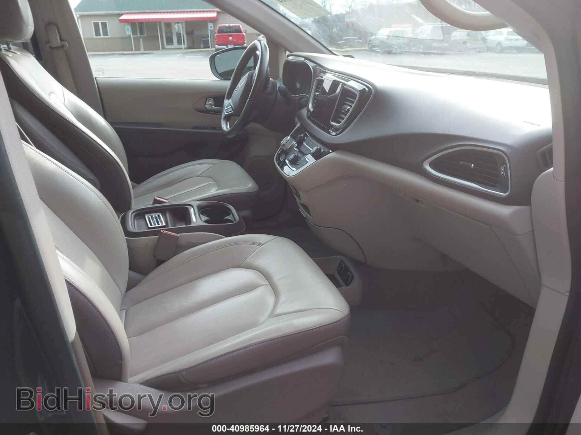 2017 CHRYSLER PACIFICA - VIN: 2C4RC1BG8HR823792 - Фото 5