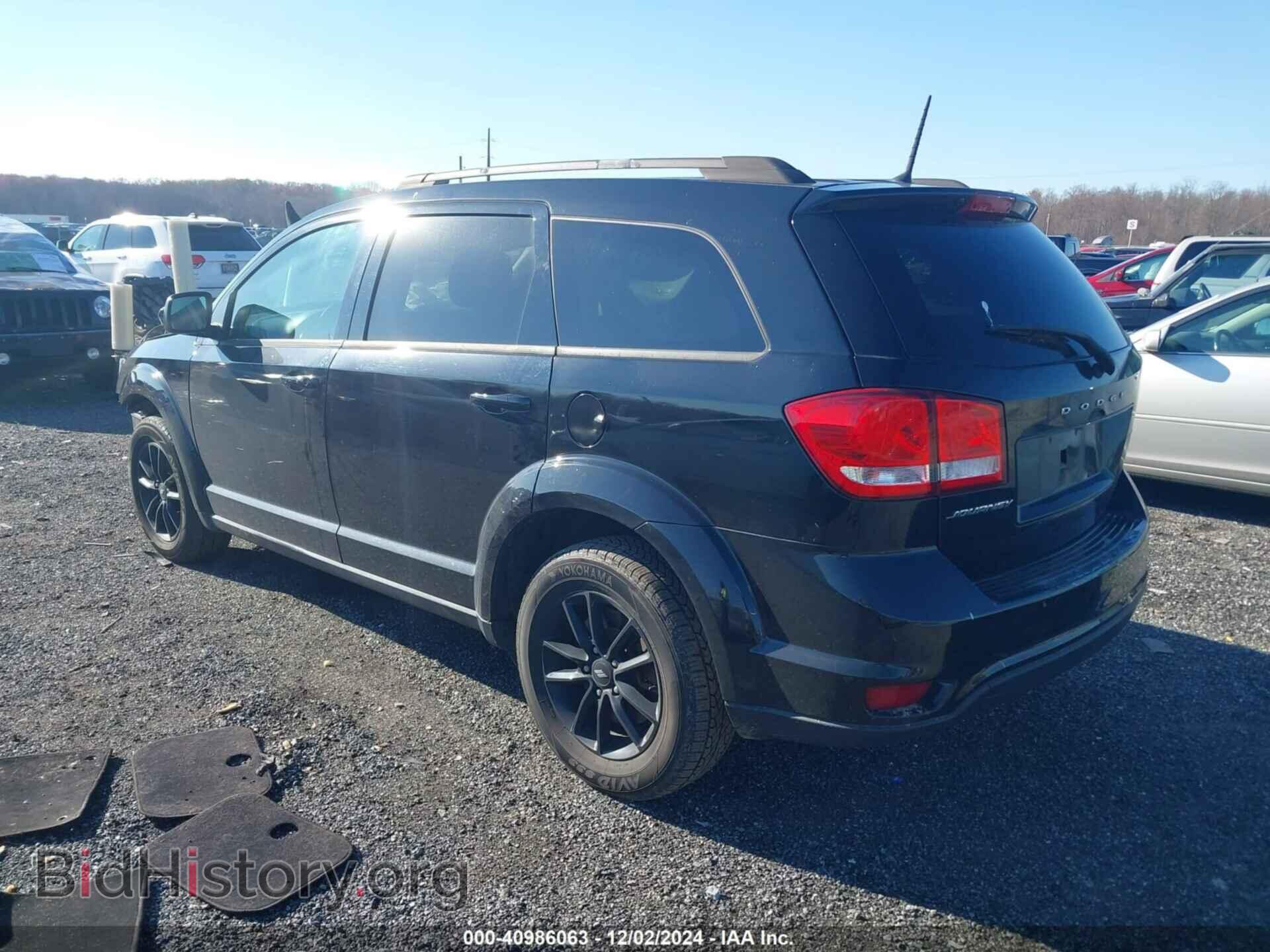 2019 DODGE JOURNEY - VIN: 3C4PDCBB3KT779077 - Фото 3