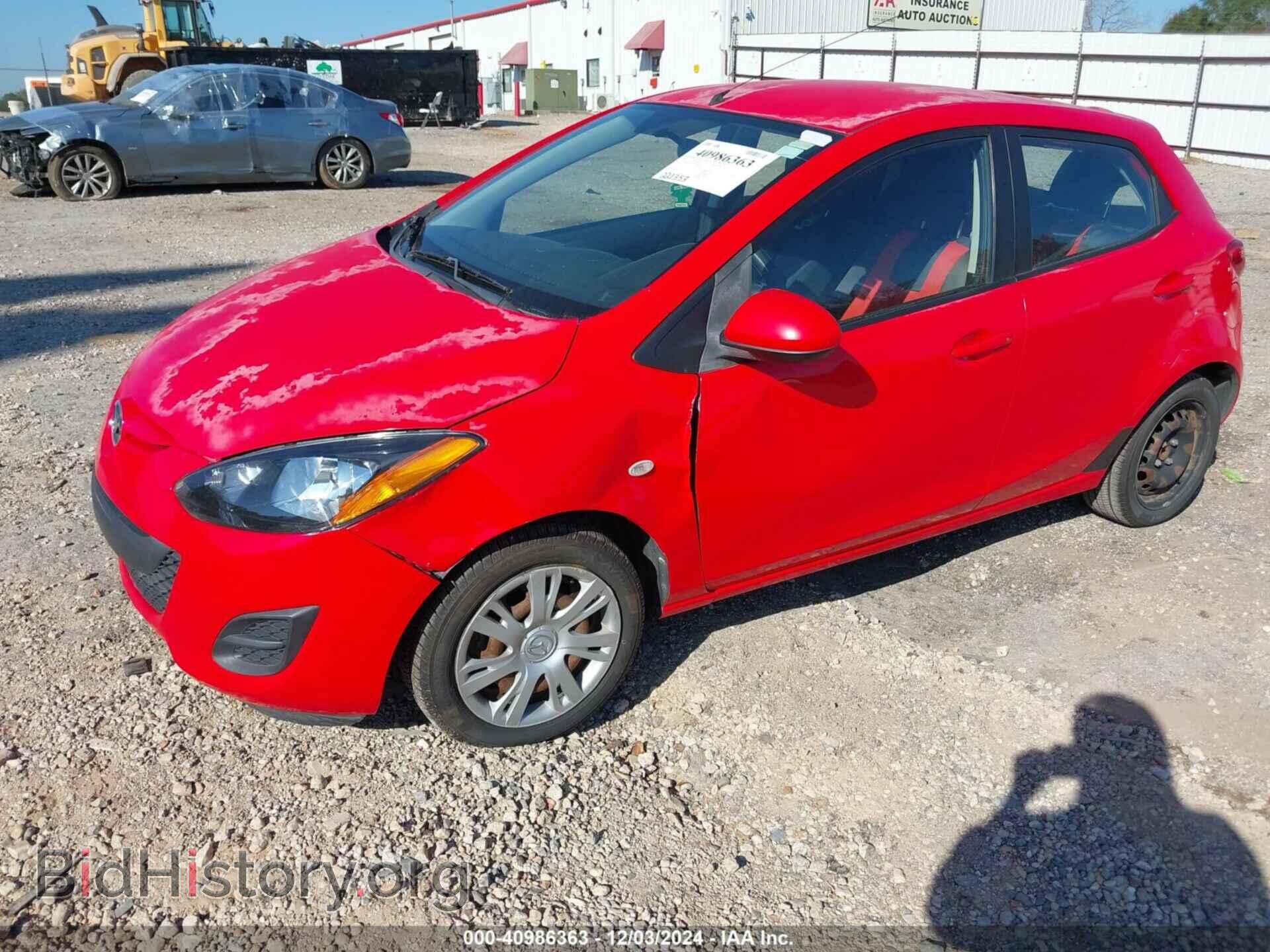 2011 MAZDA MAZDA2 - VIN: JM1DE1HY4B0126366 - Фото 2