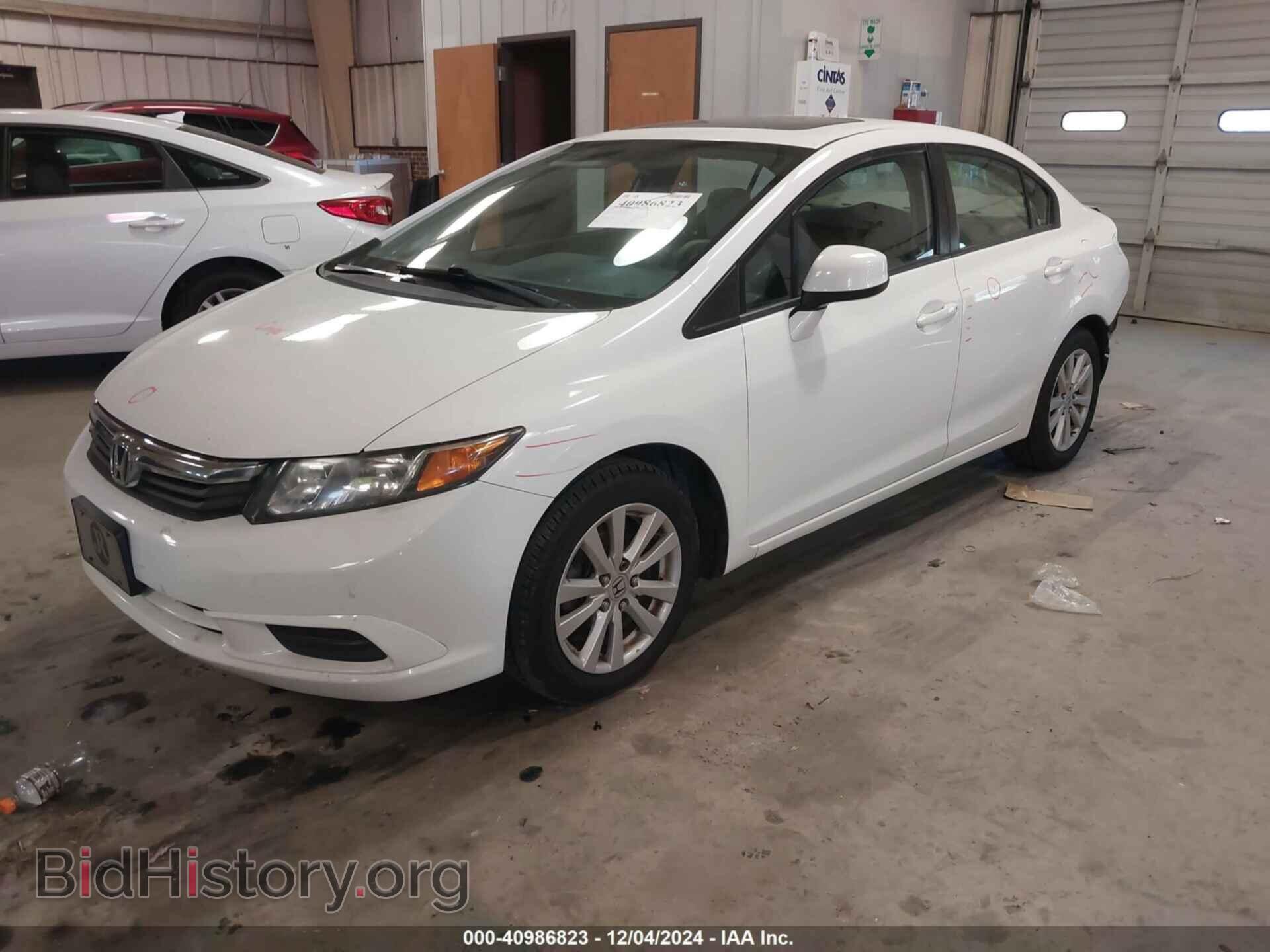 2012 HONDA CIVIC - VIN: 2HGFB2F86CH324312 - Фото 2
