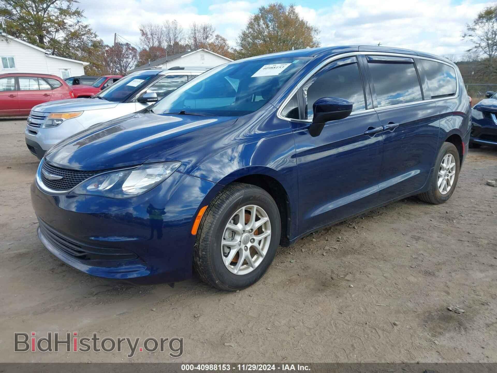 2017 CHRYSLER PACIFICA - VIN: 2C4RC1DG7HR520449 - Photo 2