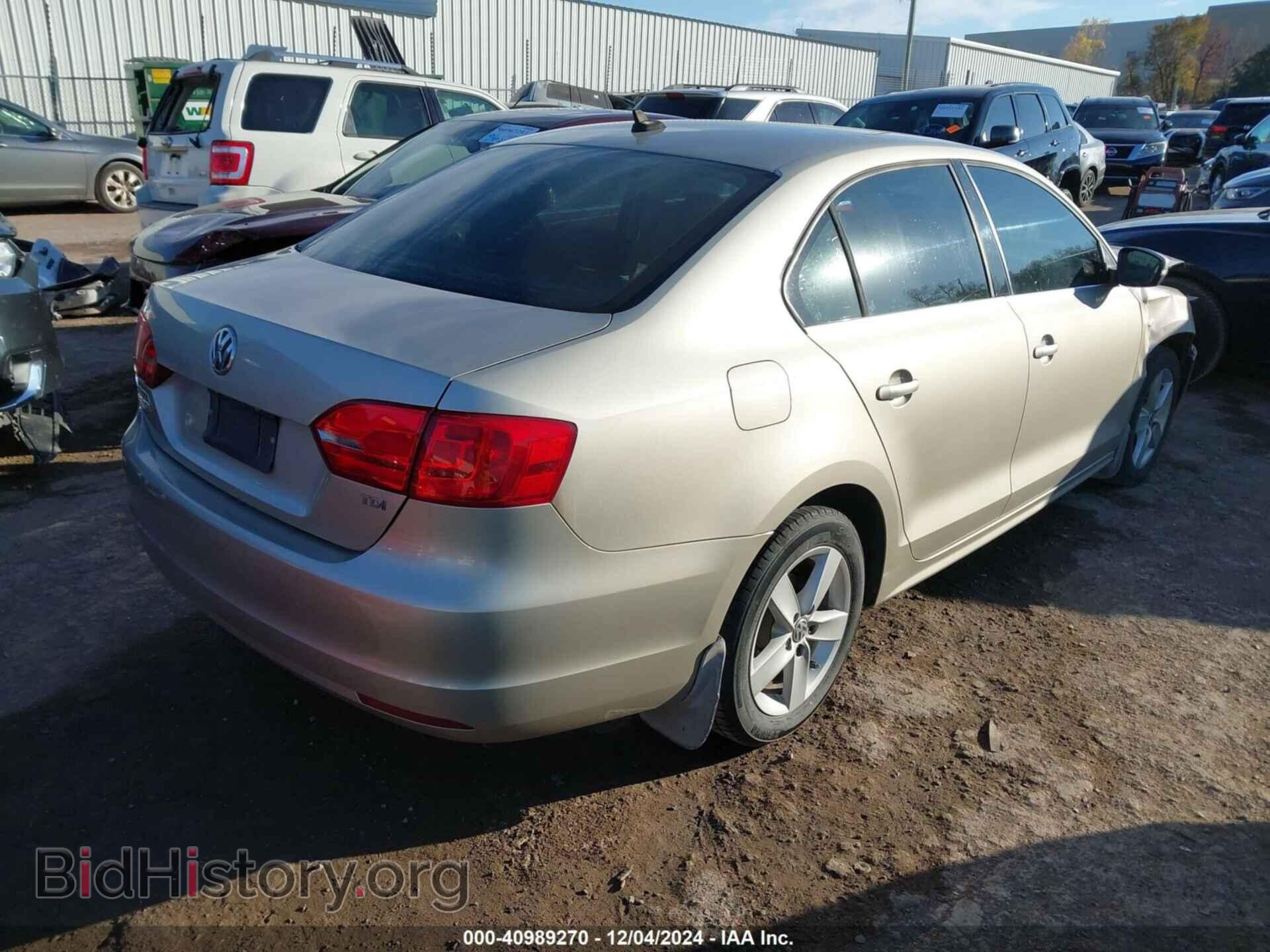 2013 VOLKSWAGEN JETTA - VIN: 3VWLL7AJ9DM200802 - Фото 4
