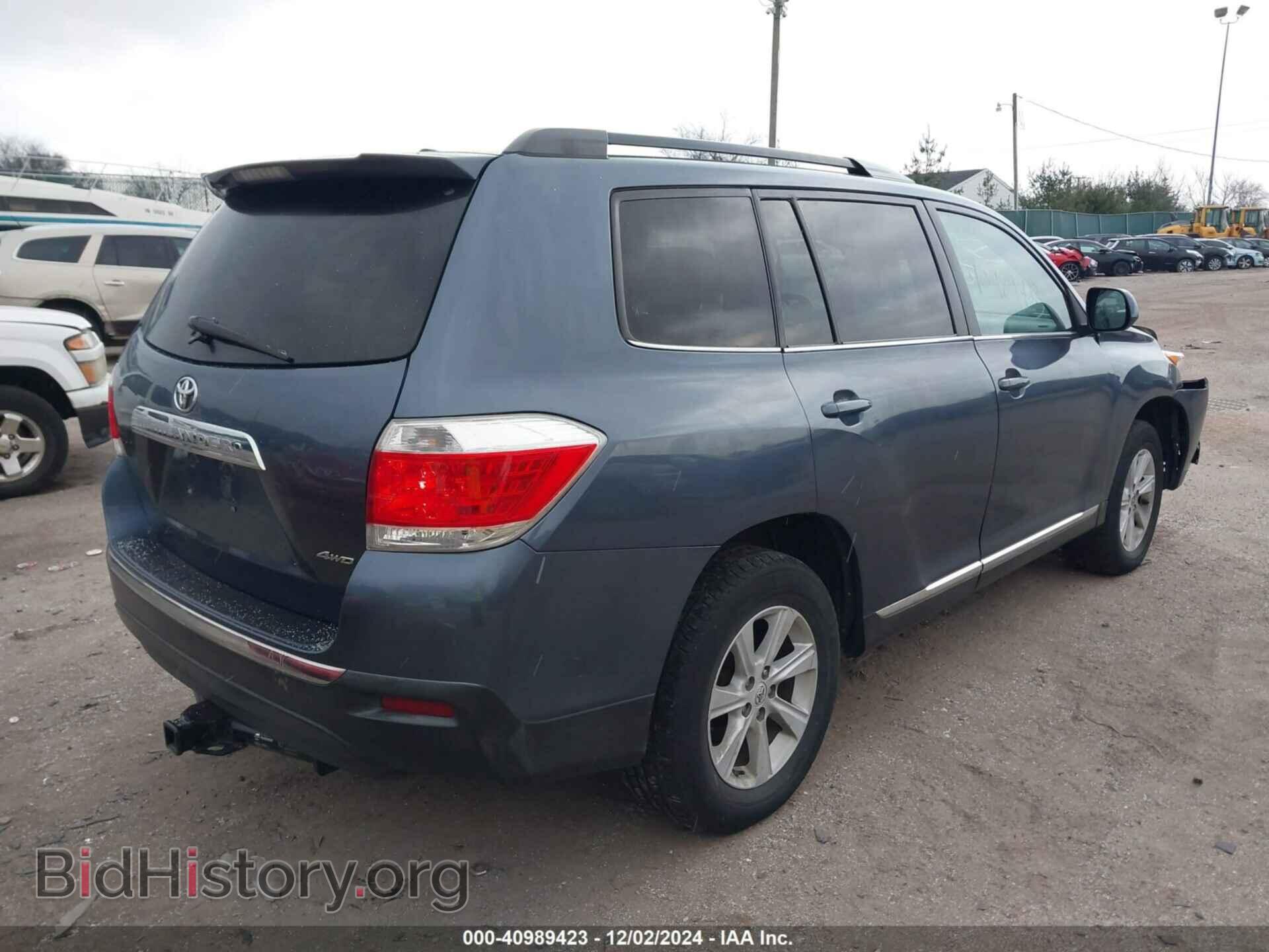2012 TOYOTA HIGHLANDER - VIN: 5TDBK3EHXCS145633 - Фото 4