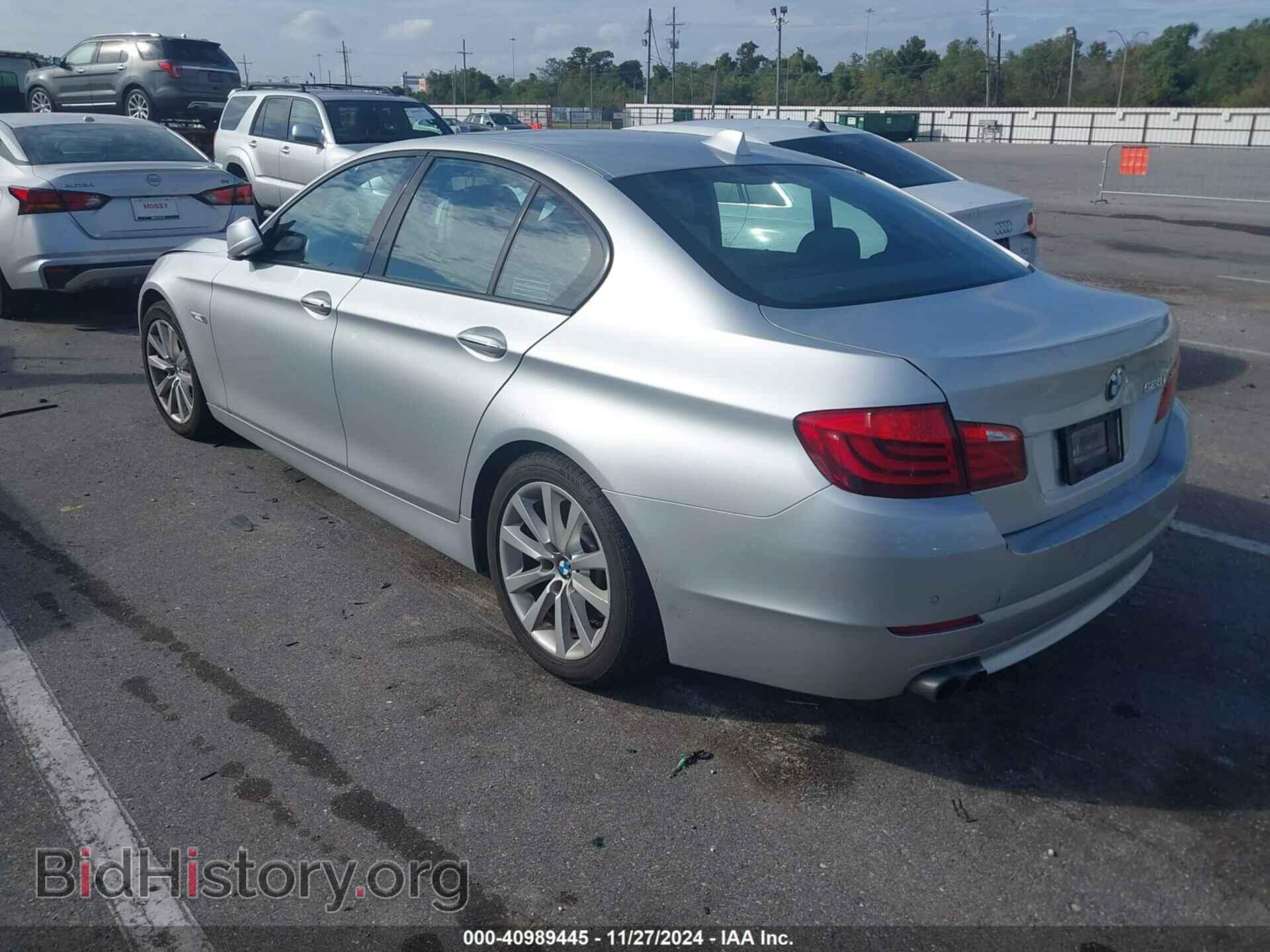 2012 BMW 528I - VIN: WBAXG5C50CDY30518 - Фото 3