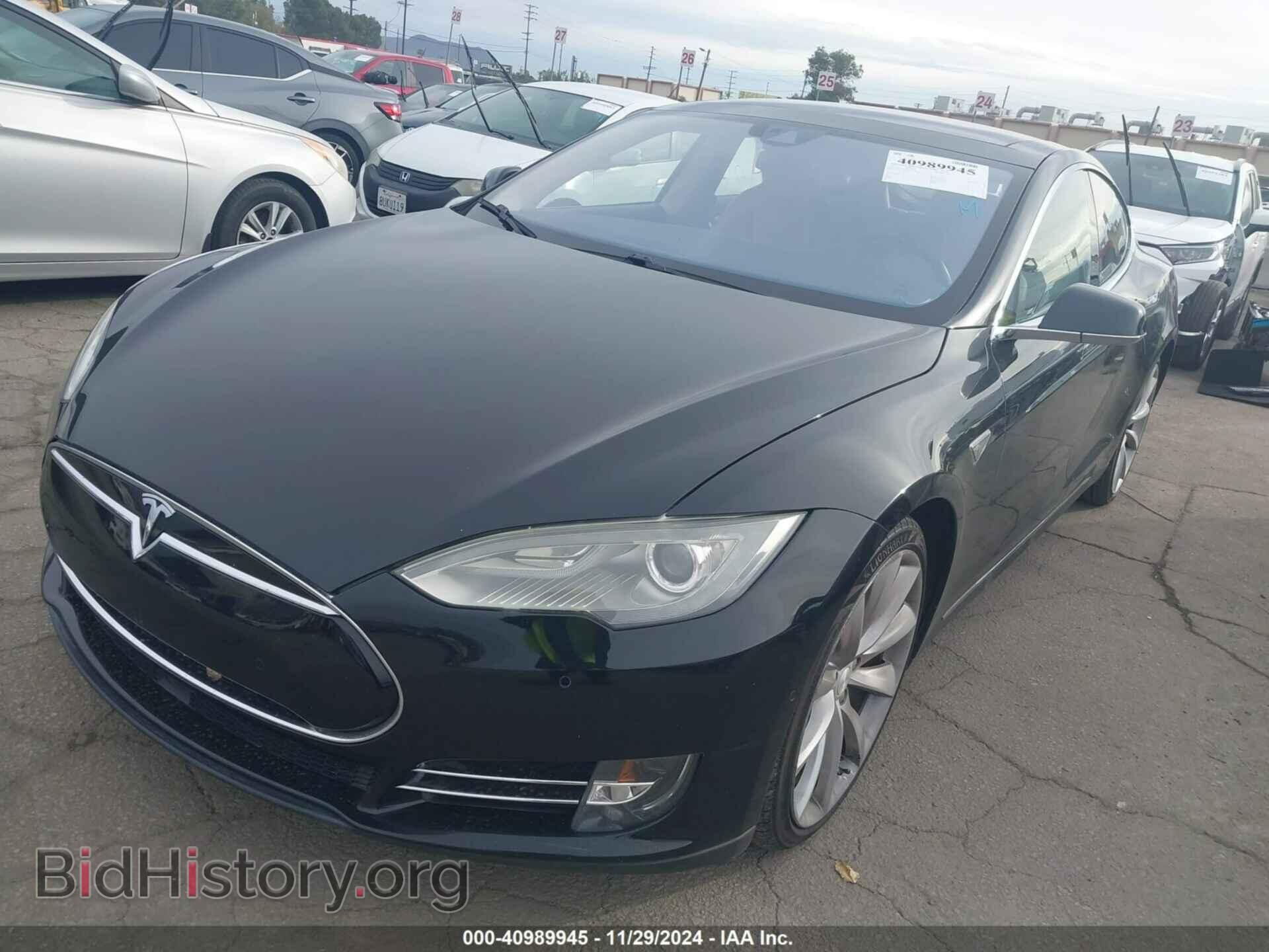 2015 TESLA MODEL S - VIN: 5YJSA1E29FF105930 - Фото 2
