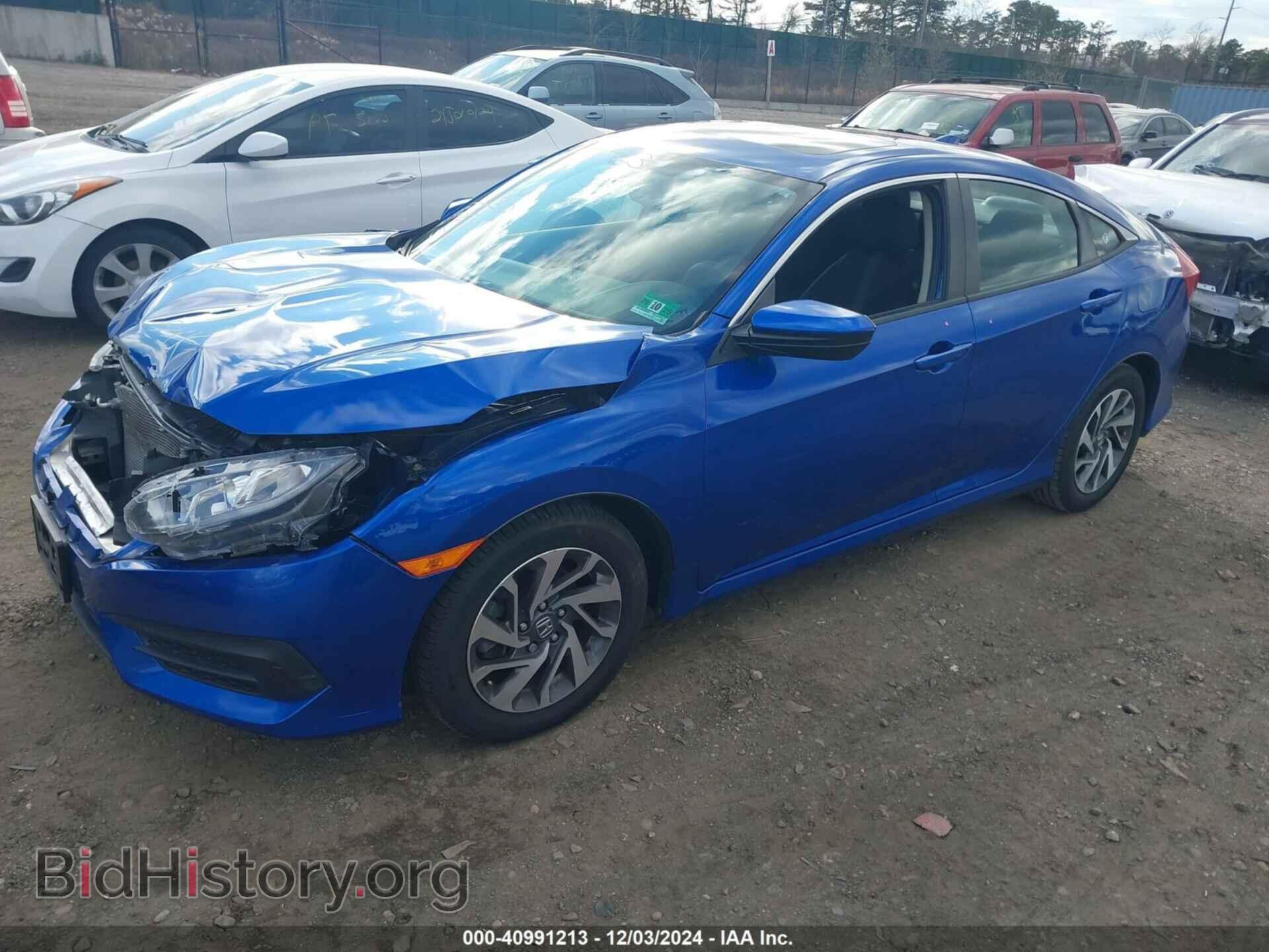 2018 HONDA CIVIC - VIN: 2HGFC2F71JH577636 - Фото 2
