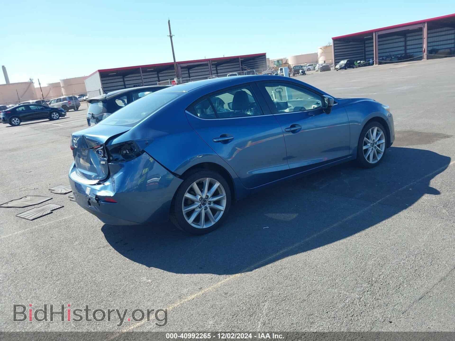 2017 MAZDA MAZDA3 - VIN: 3MZBN1V70HM126905 - Фото 4