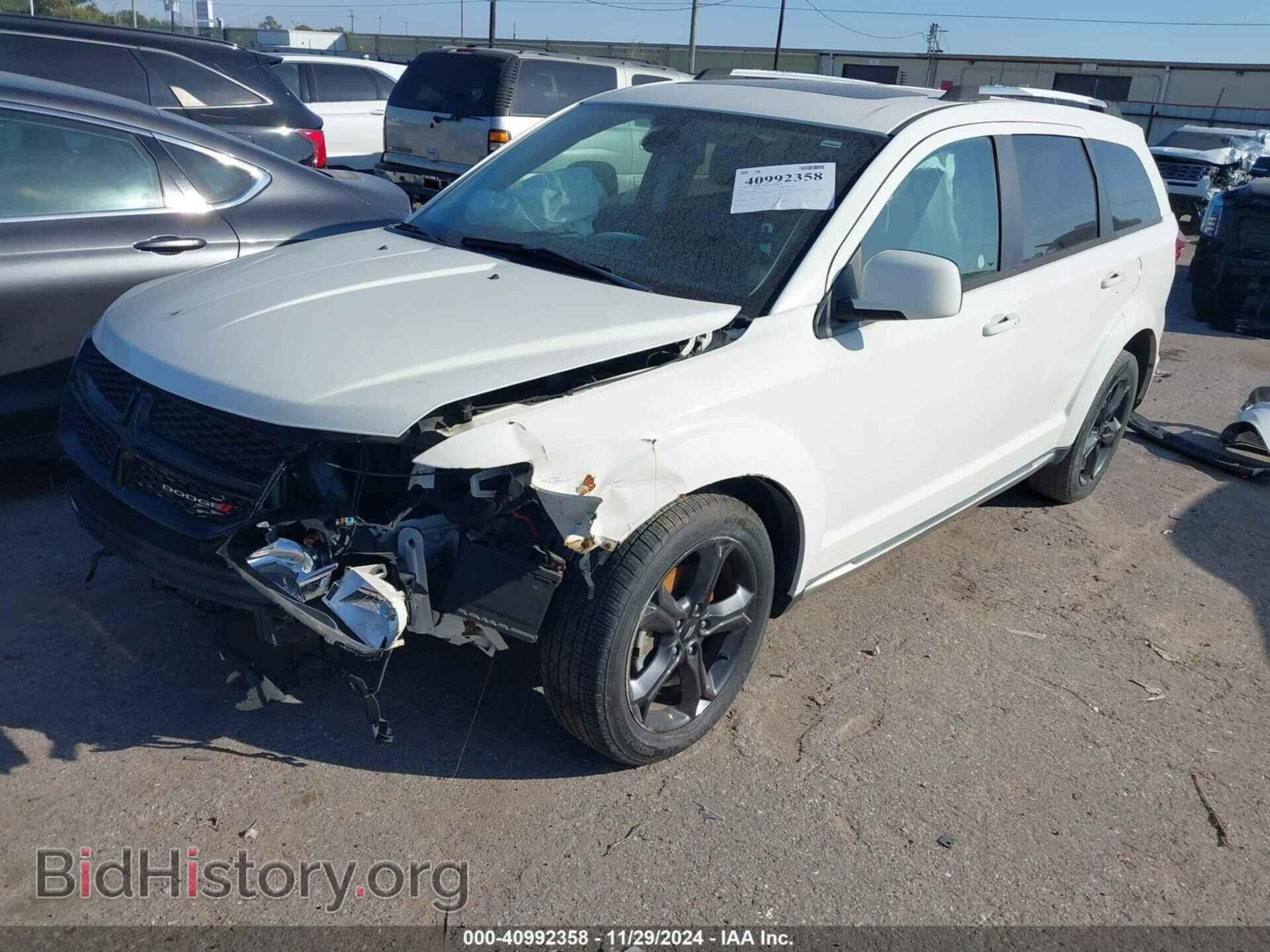 2020 DODGE JOURNEY - VIN: 3C4PDCGB2LT193559 - Фото 2