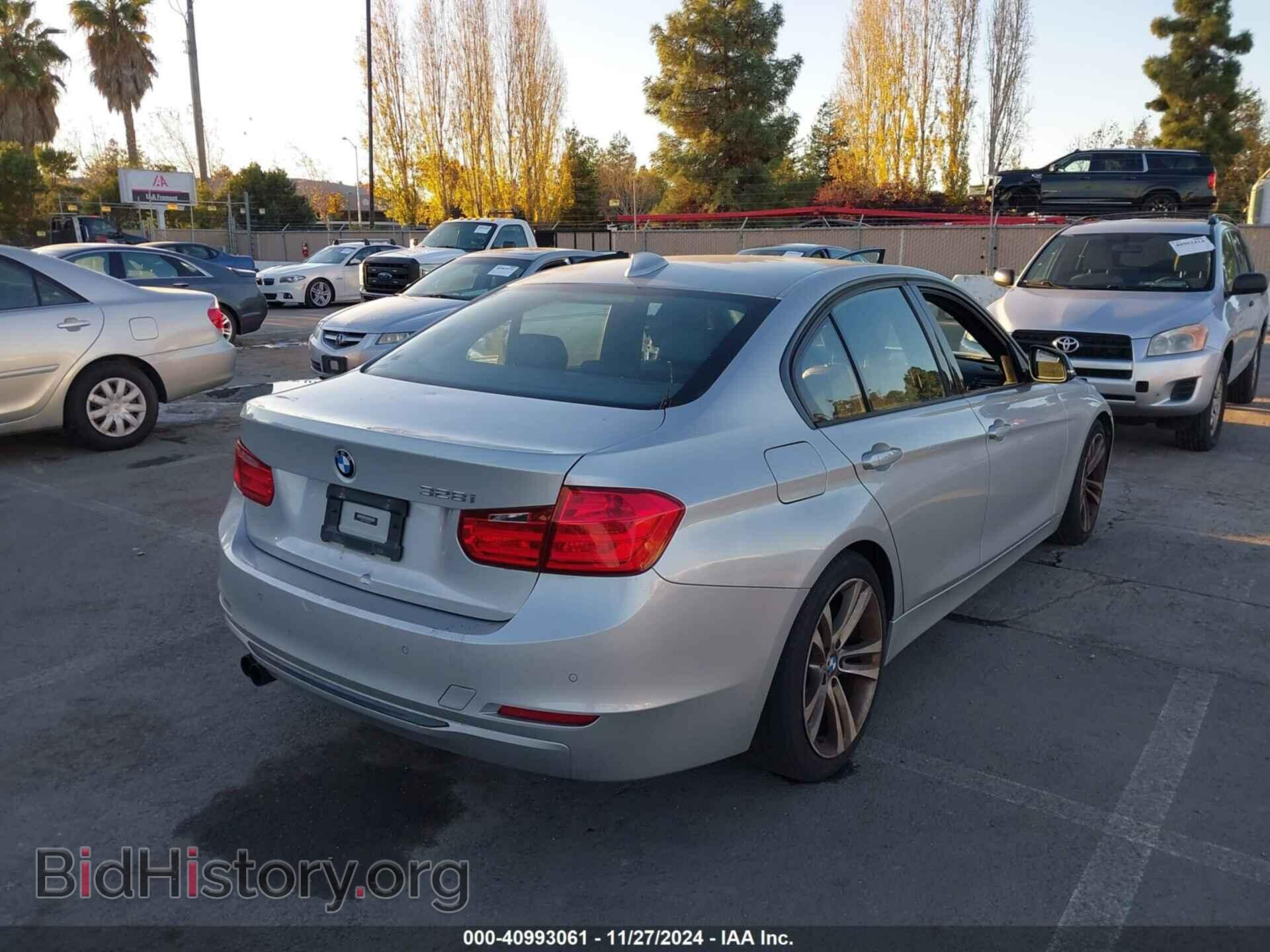 2012 BMW 328I - VIN: WBA3C1C52CF432184 - Фото 4