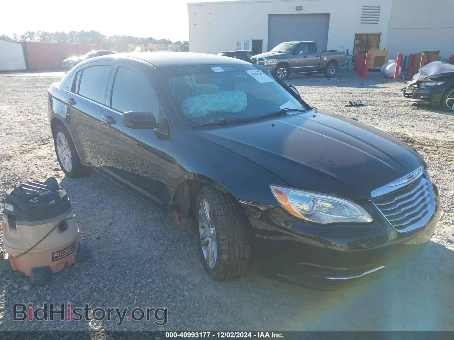 Фотография 1C3CCBBB4DN724057 - CHRYSLER 200 2013