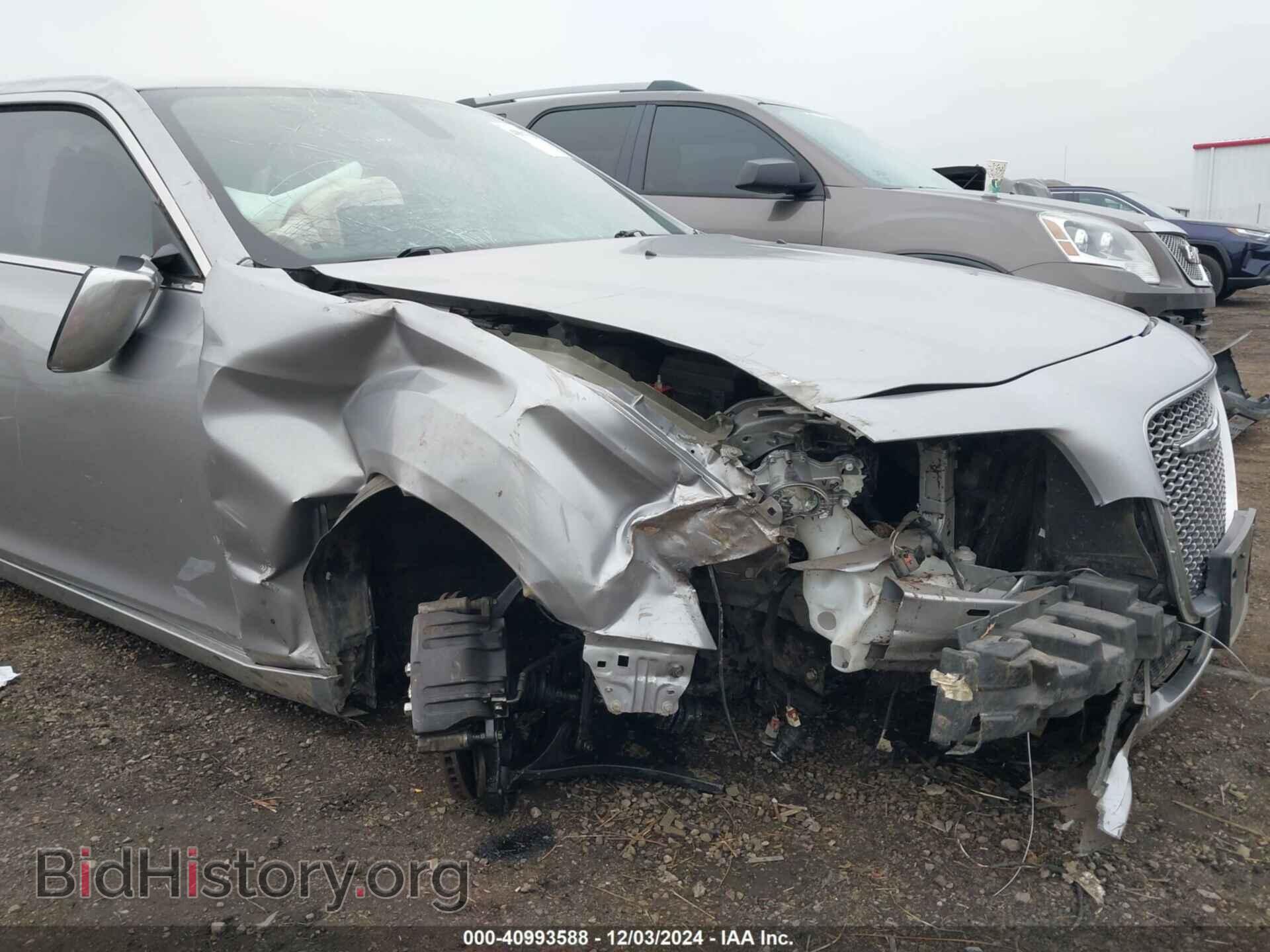2015 CHRYSLER 300C - VIN: 2C3CCASGXFH773023 - Фото 6