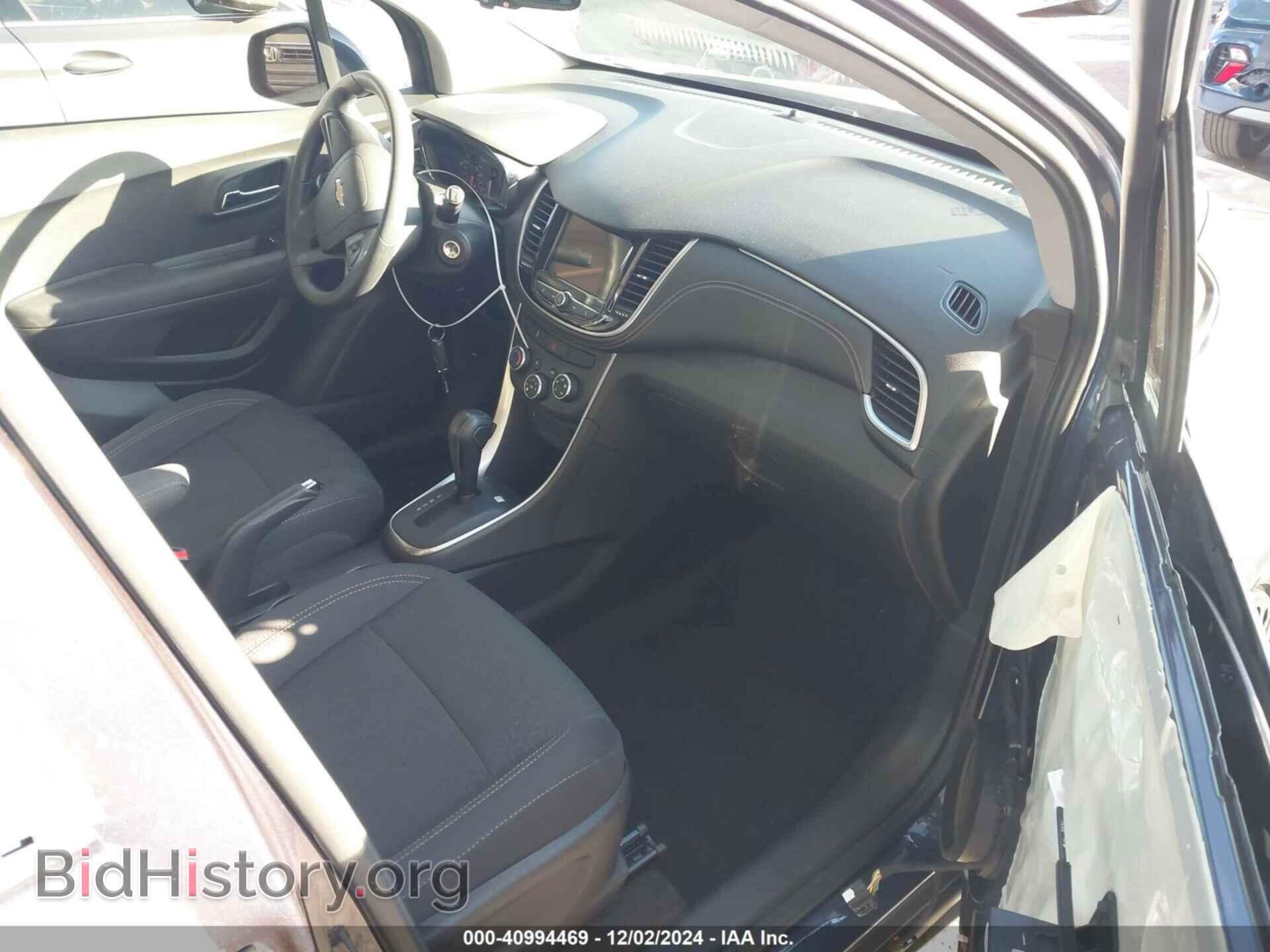 2018 CHEVROLET TRAX - VIN: 3GNCJKSB2JL176600 - Фото 5