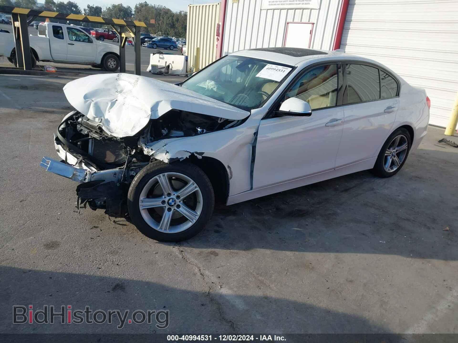 2015 BMW 328I - VIN: WBA3A5C59FF607659 - Фото 2
