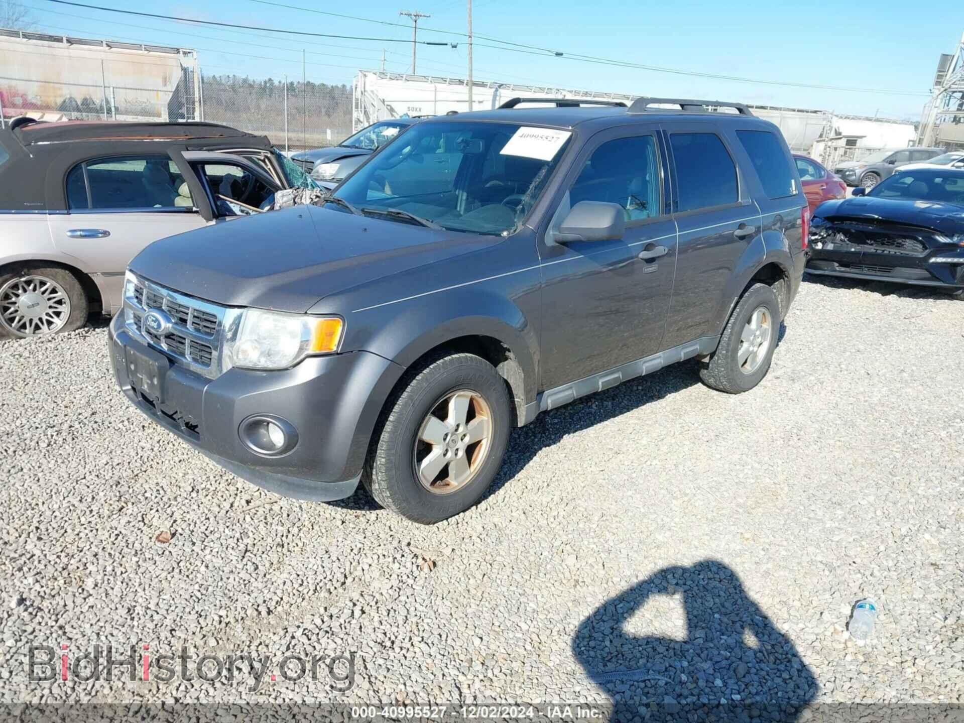 2011 FORD ESCAPE - VIN: 1FMCU0D71BKA66116 - Фото 2