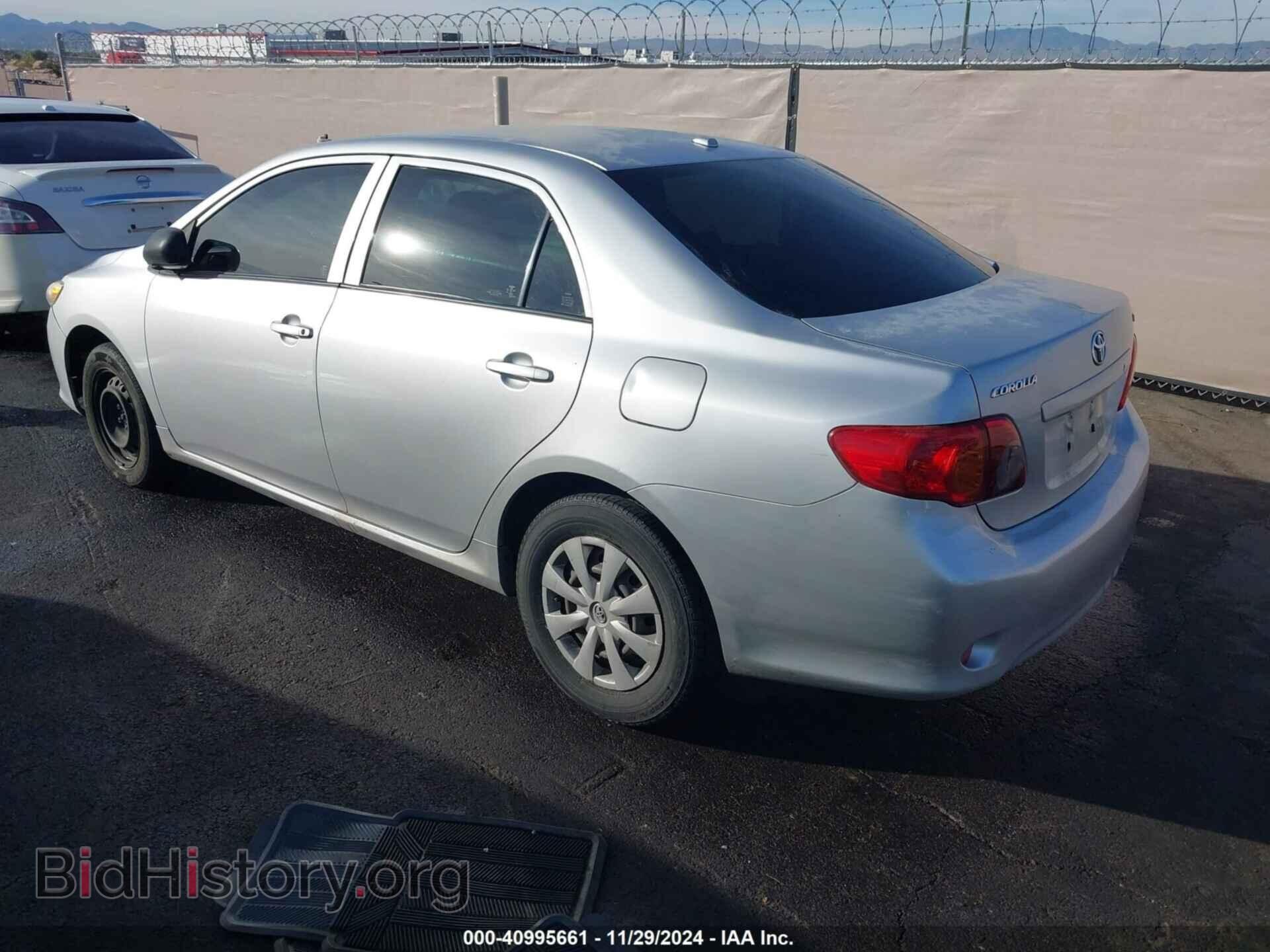 2009 TOYOTA COROLLA - VIN: JTDBL40E19J011499 - Фото 3