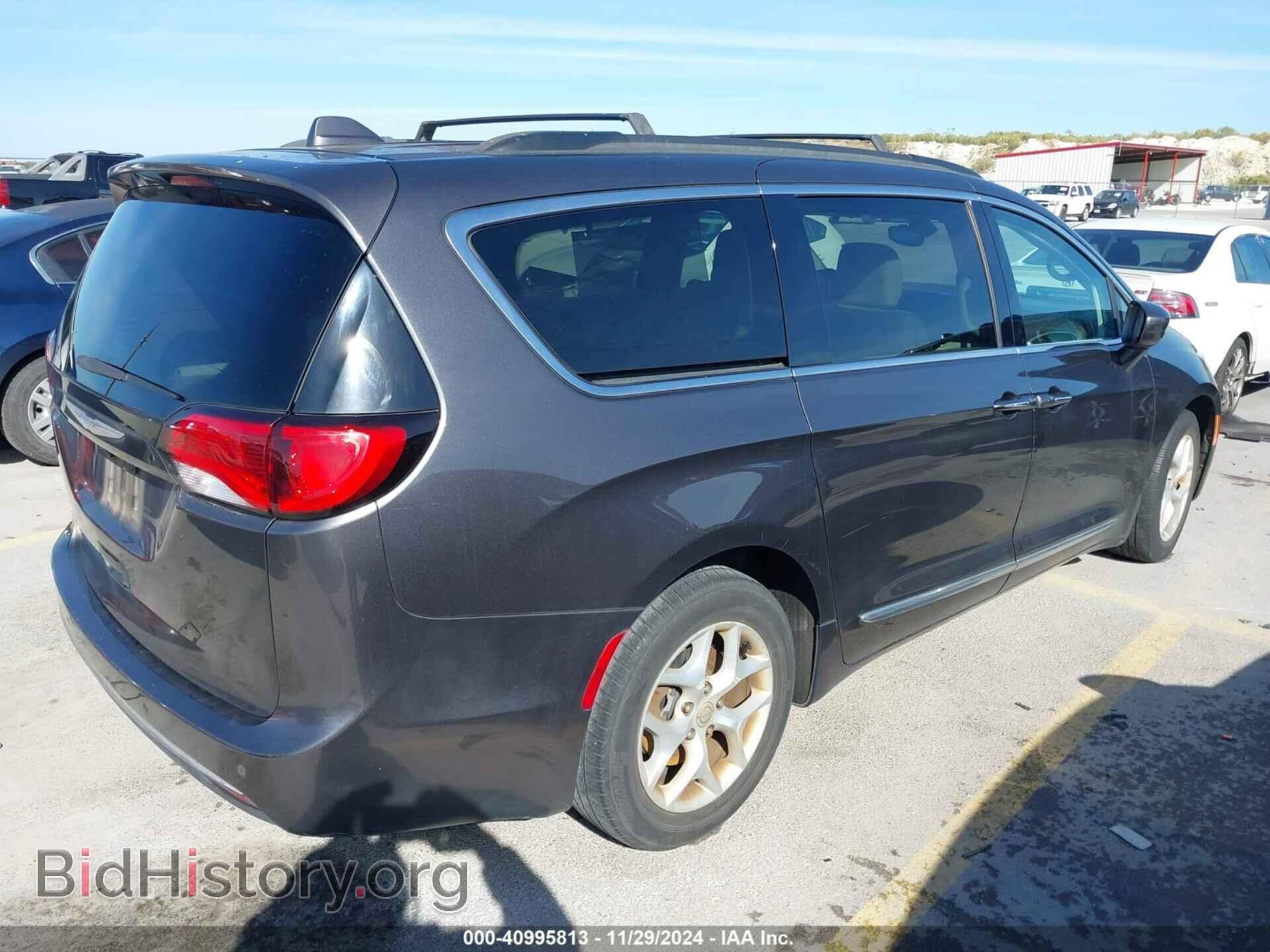 2017 CHRYSLER PACIFICA - VIN: 2C4RC1BG8HR743537 - Фото 4