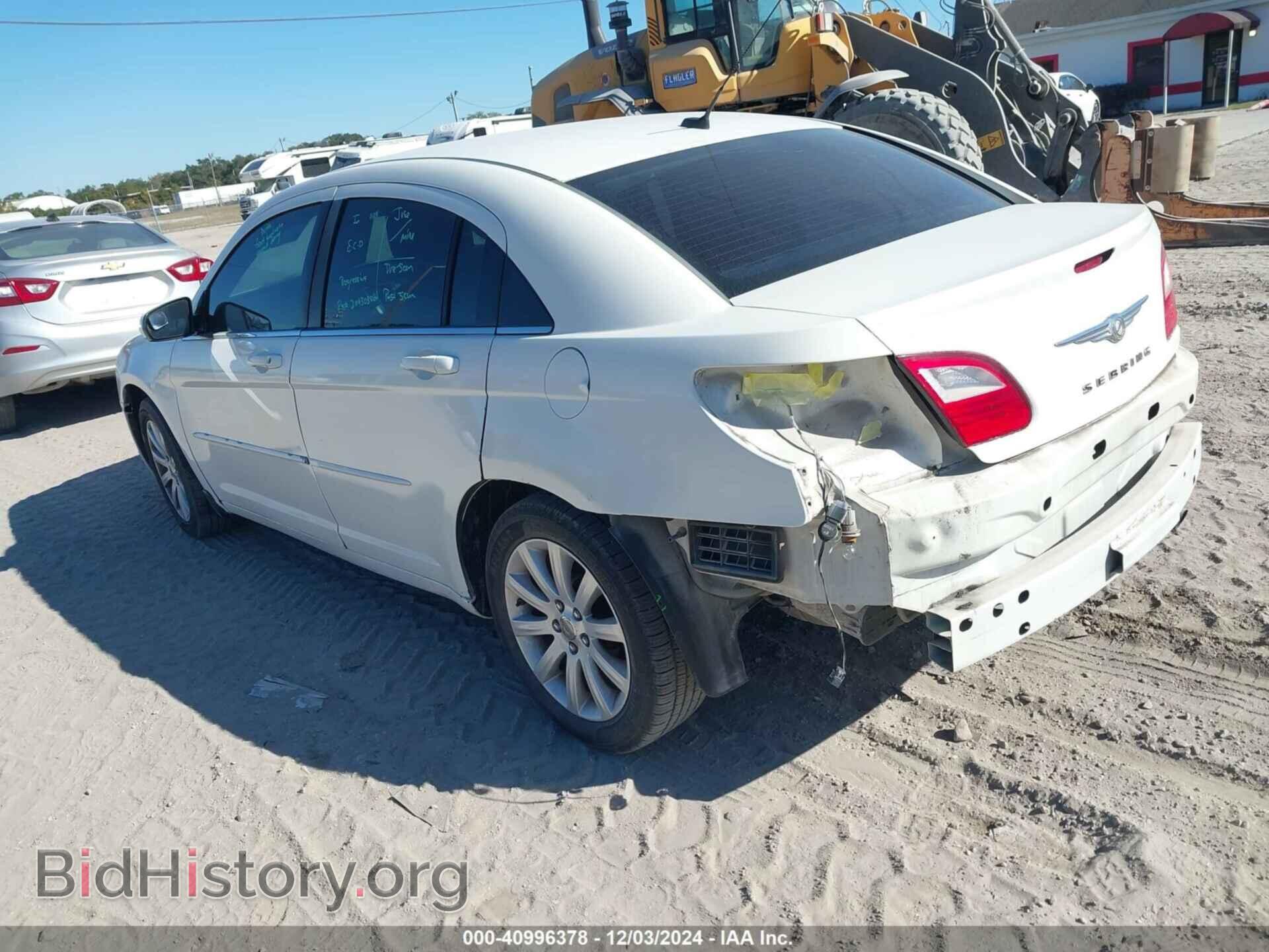 2010 CHRYSLER SEBRING - VIN: 1C3CC5FBXAN223293 - Фото 3