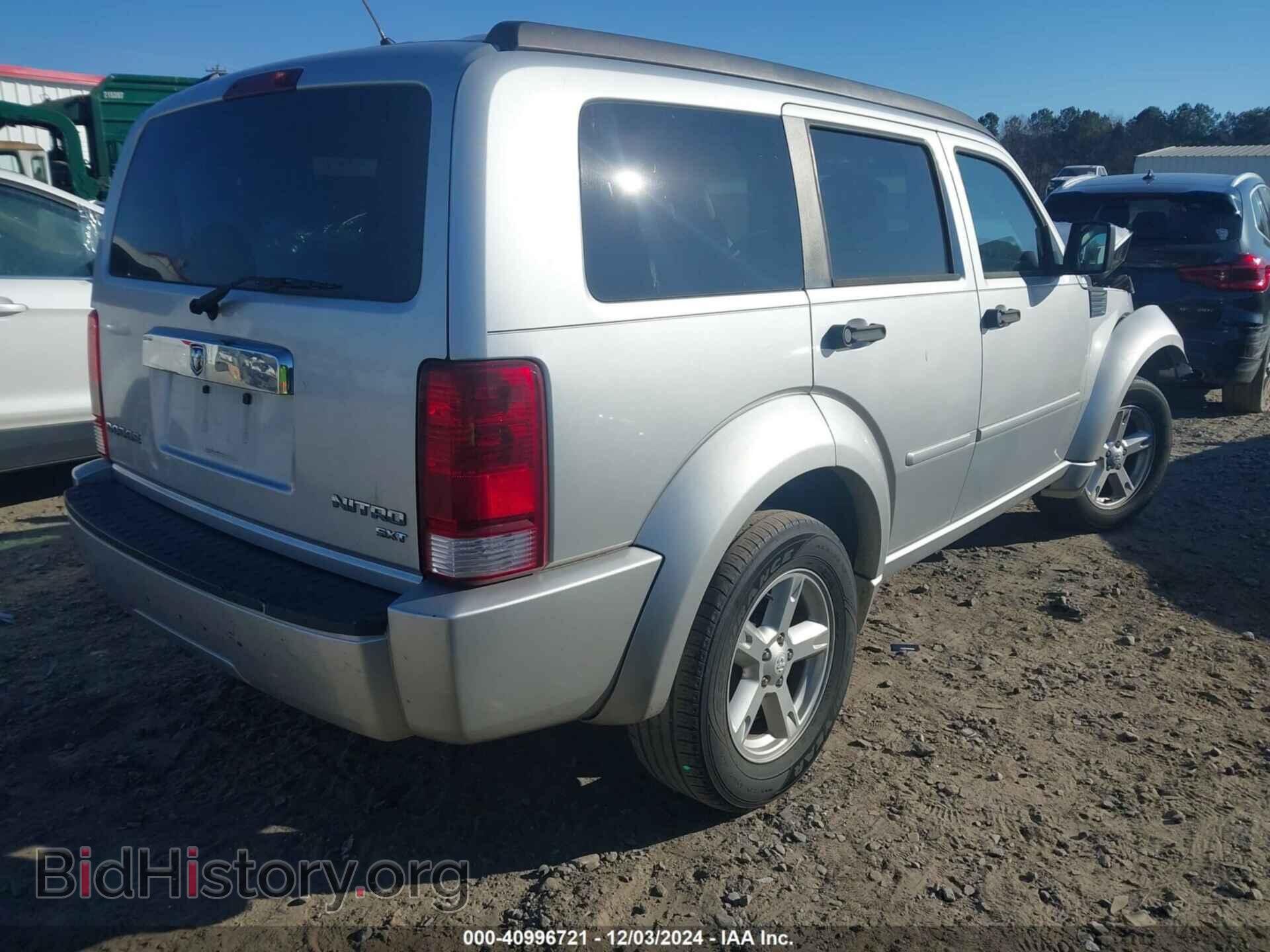 2011 DODGE NITRO - VIN: 1D4PT5GK0BW544298 - Photo 4