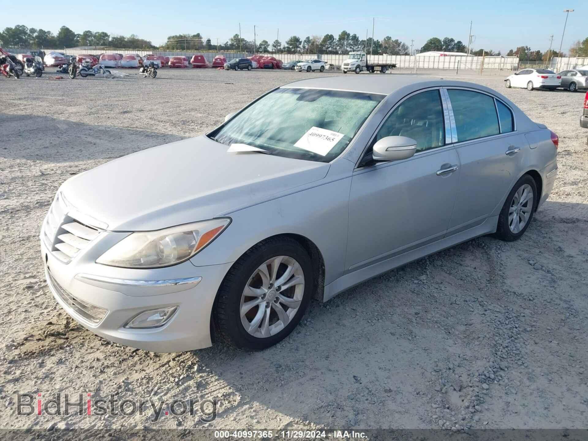 2013 HYUNDAI GENESIS - VIN: KMHGC4DD0DU220209 - Фото 2