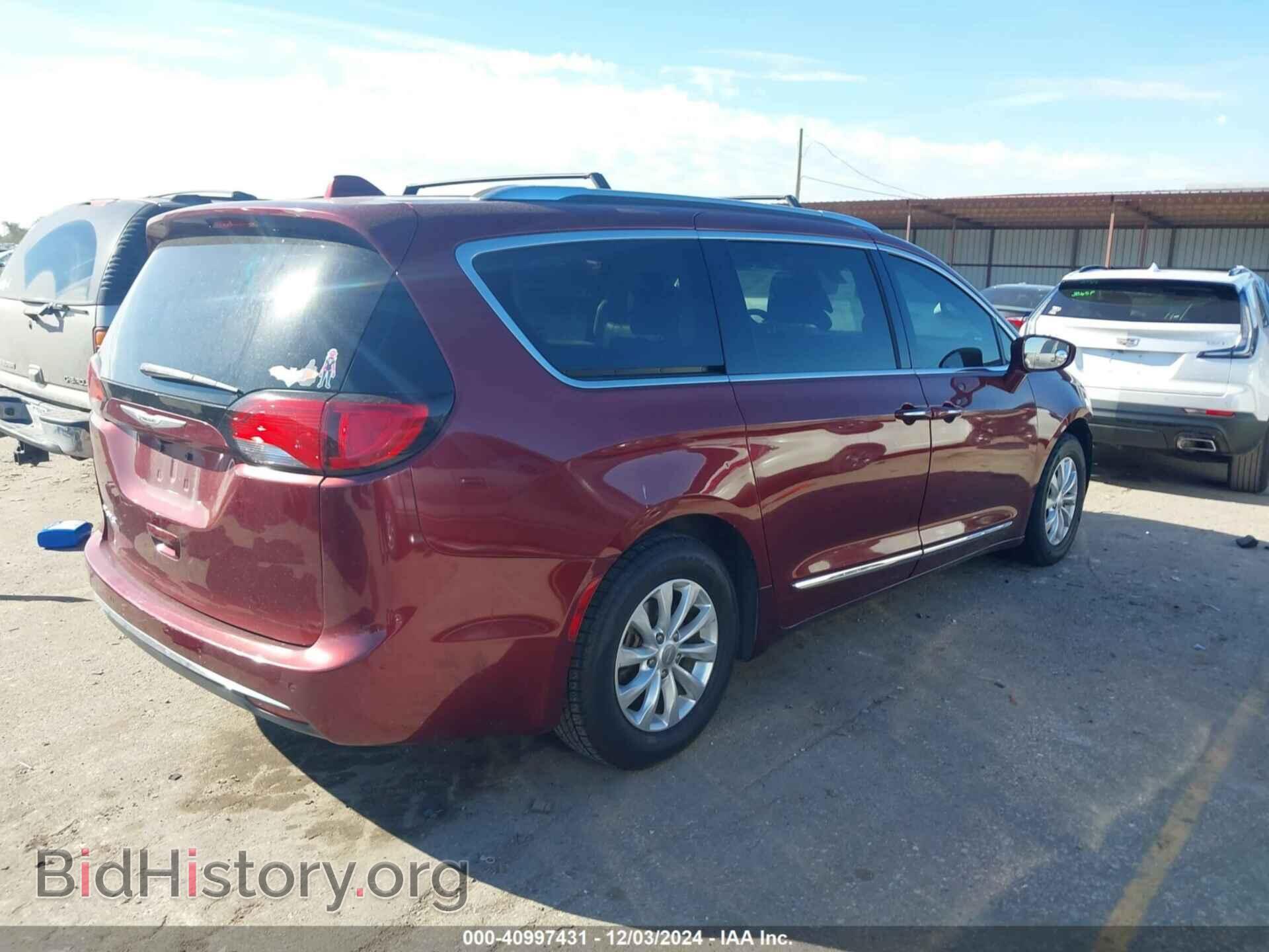 2019 CHRYSLER PACIFICA - VIN: 2C4RC1BG7KR626037 - Фото 4
