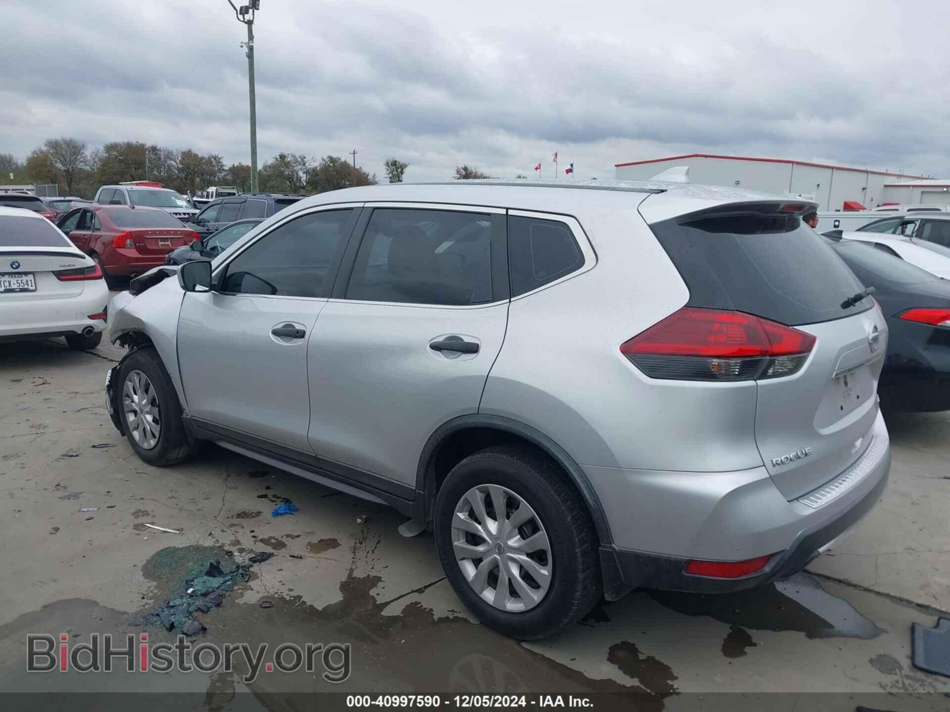 2018 NISSAN ROGUE - VIN: KNMAT2MV2JP509786 - Фото 3