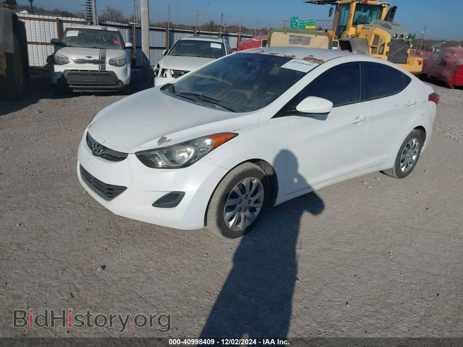 2011 HYUNDAI ELANTRA - VIN: 5NPDH4AE3BH028165 - Фото 2