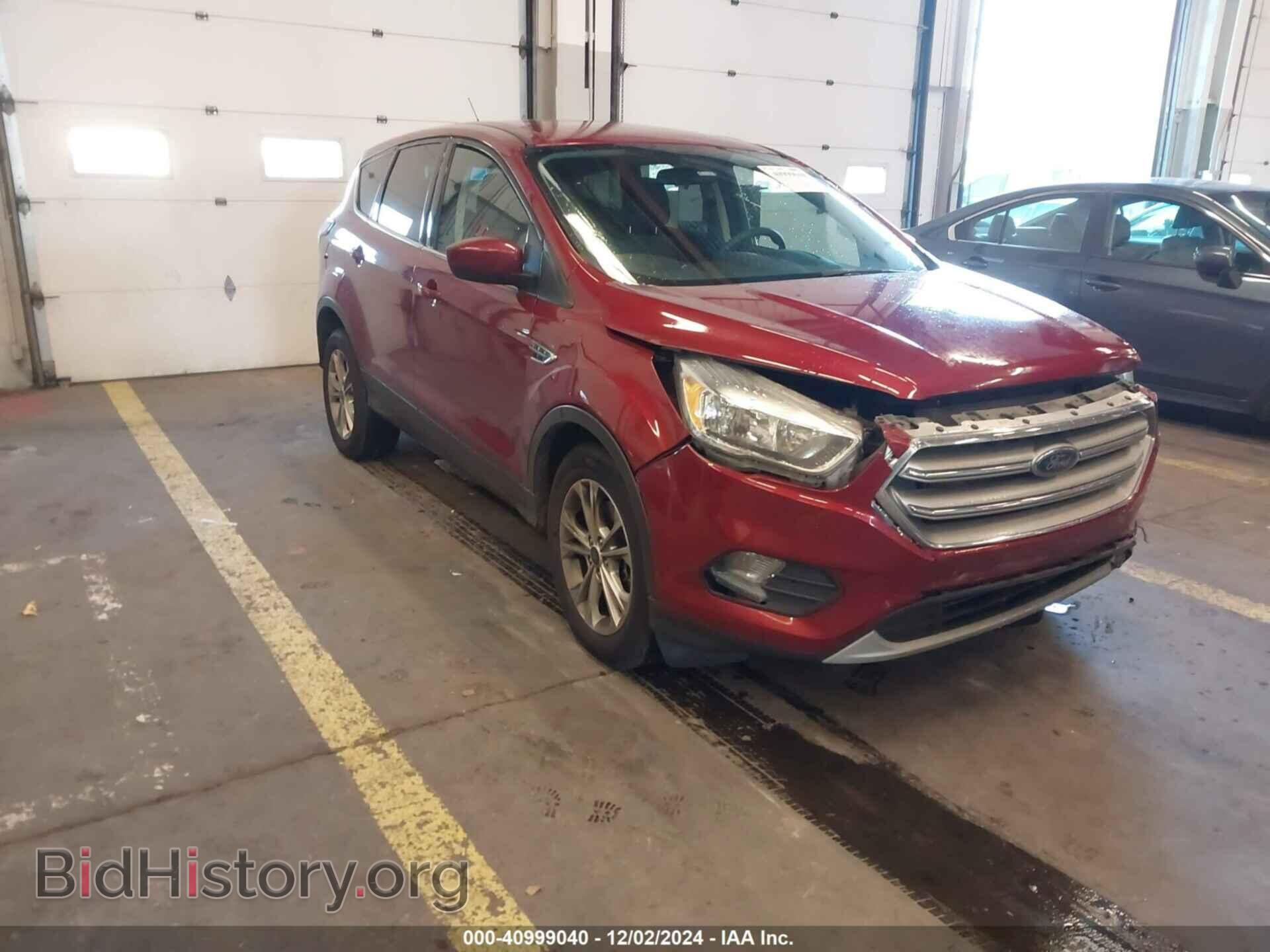 Фотография 1FMCU0G91HUB31167 - FORD ESCAPE 2017