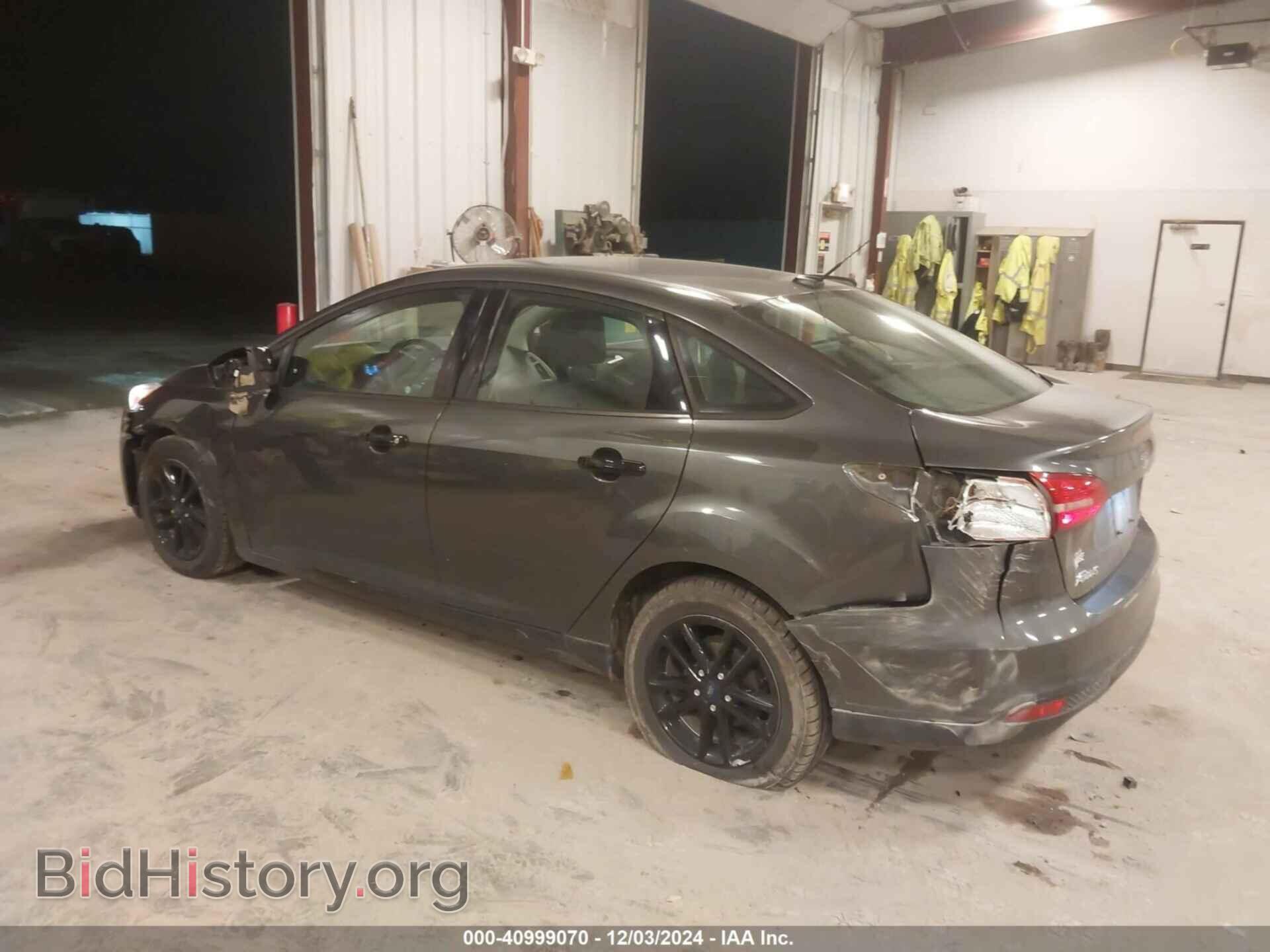 2017 FORD FOCUS - VIN: 1FADP3F2XHL283675 - Фото 3