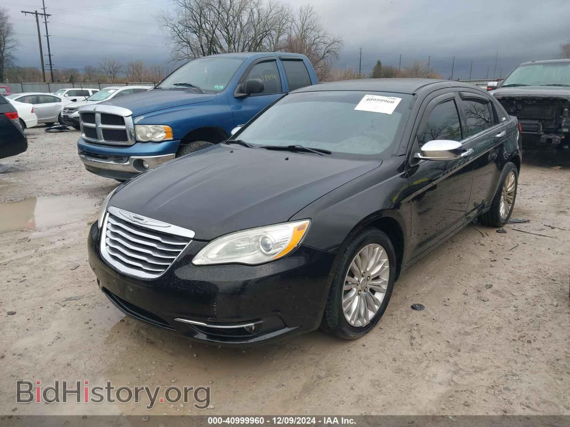 2012 CHRYSLER 200 - VIN: 1C3CCBCB9CN162718 - Фото 2