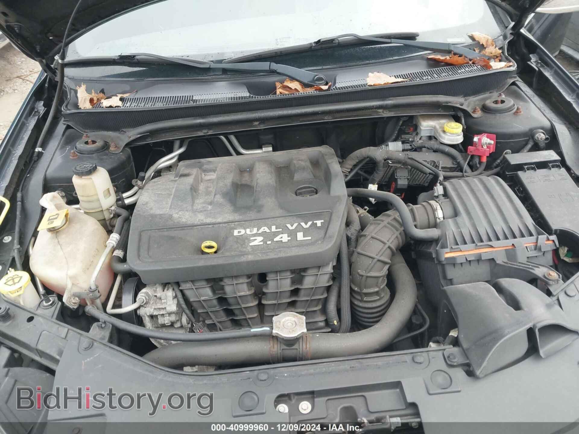 2012 CHRYSLER 200 - VIN: 1C3CCBCB9CN162718 - Фото 10