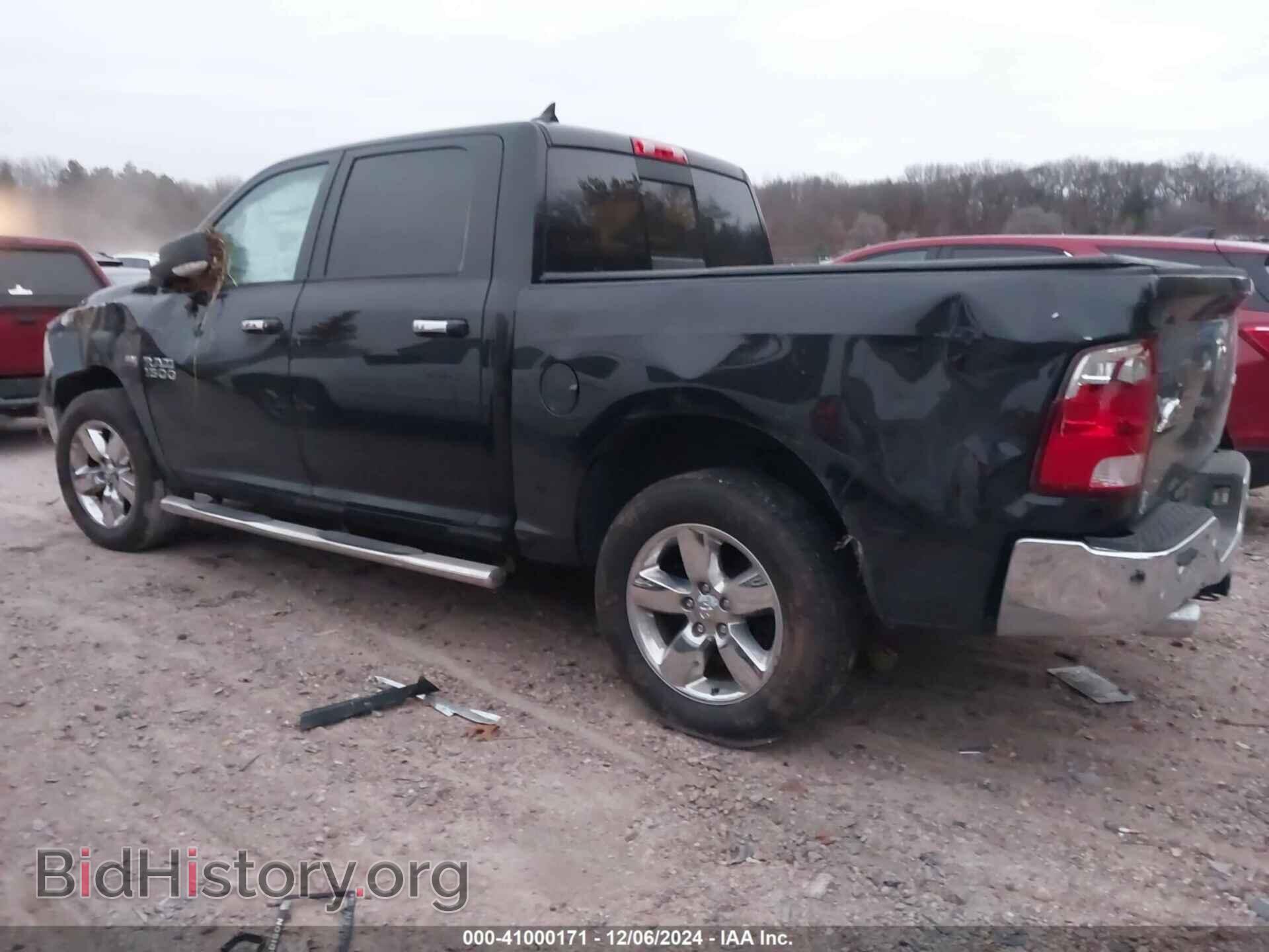 2018 RAM 1500 - VIN: 1C6RR7LT2JS329517 - Фото 3