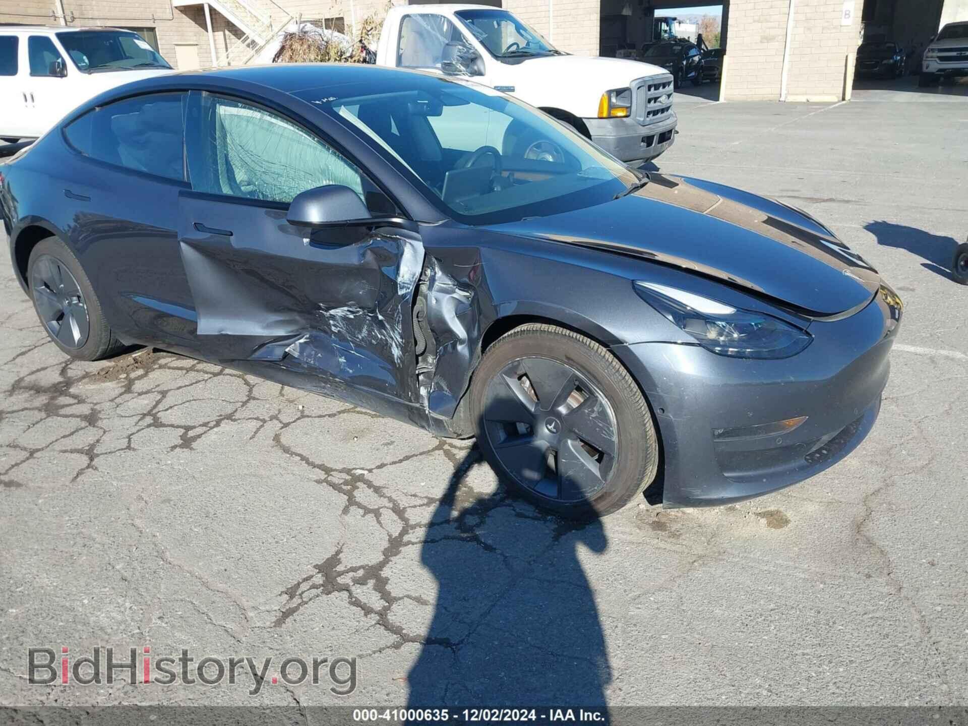 Фотография 5YJ3E1EB6NF240418 - TESLA MODEL 3 2022