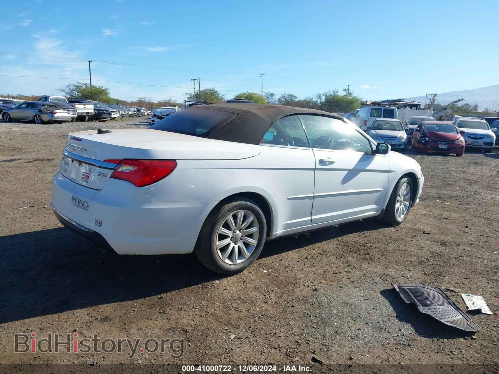 2011 CHRYSLER 200 - VIN: 1C3BC2EG7BN550906 - Фото 4