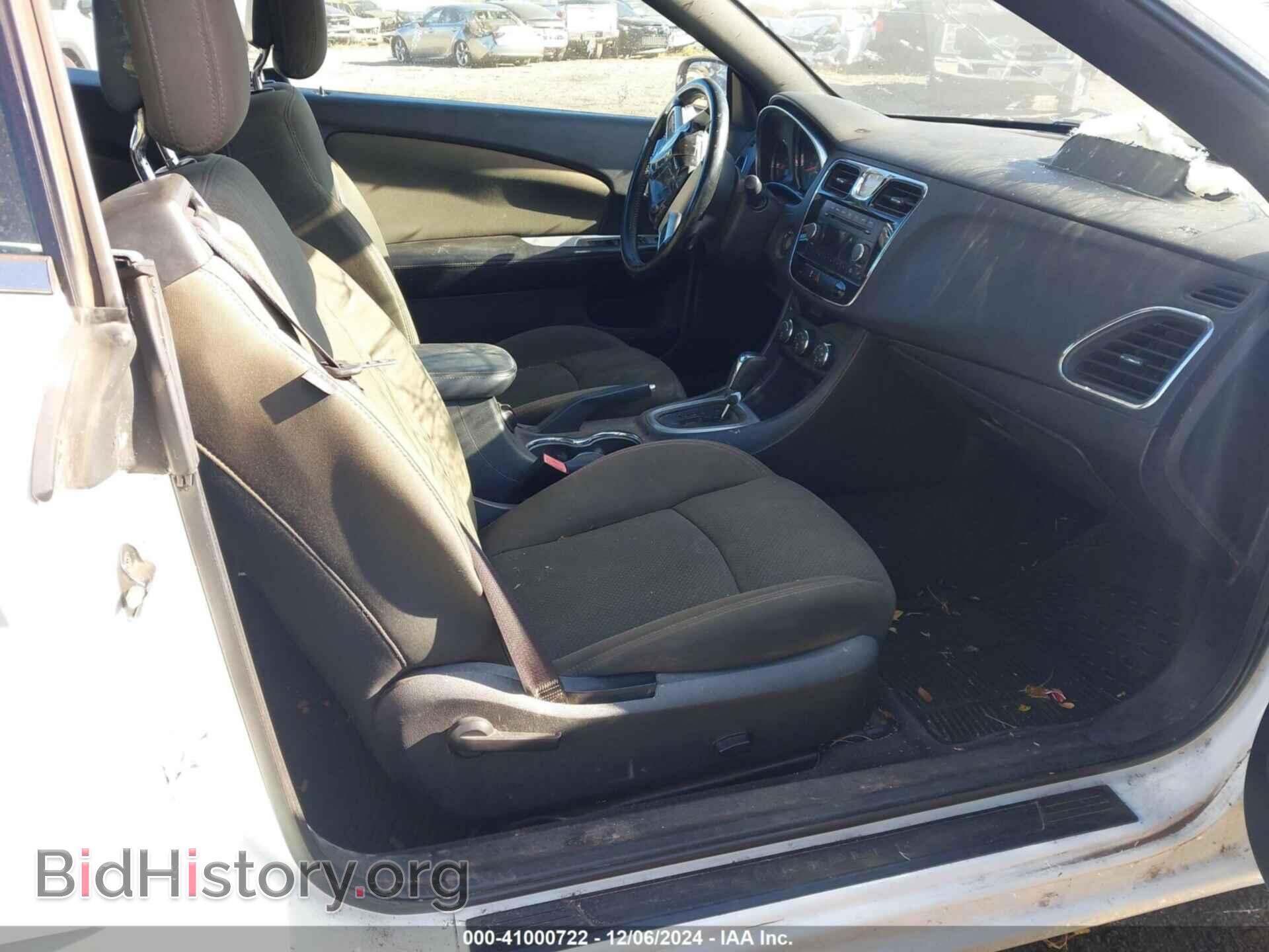 2011 CHRYSLER 200 - VIN: 1C3BC2EG7BN550906 - Фото 5