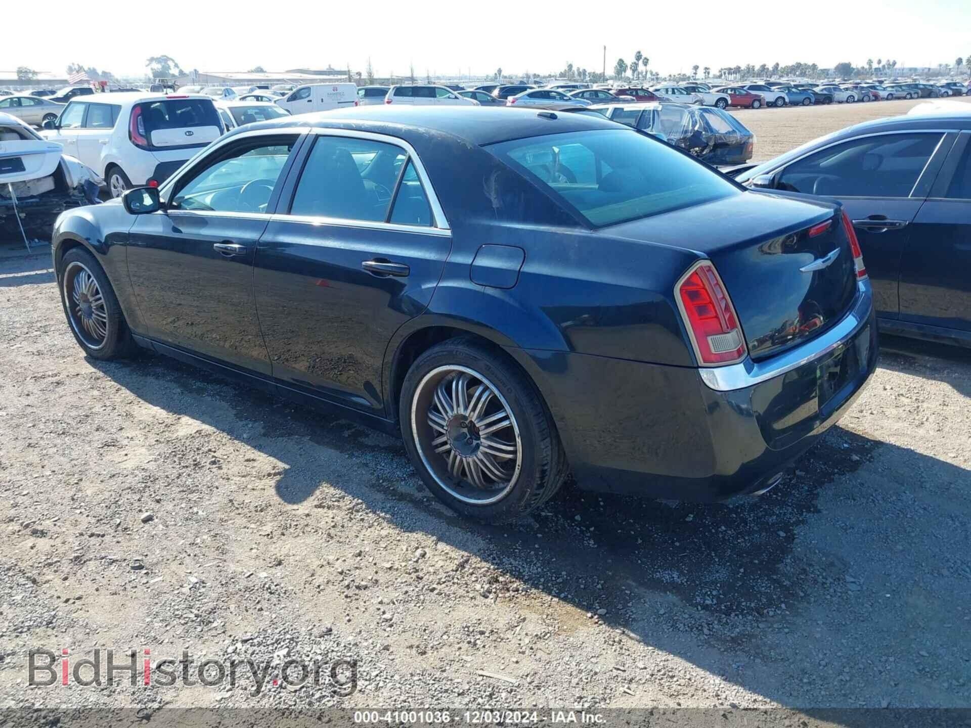 2012 CHRYSLER 300 - VIN: 2C3CCAAGXCH137098 - Фото 3