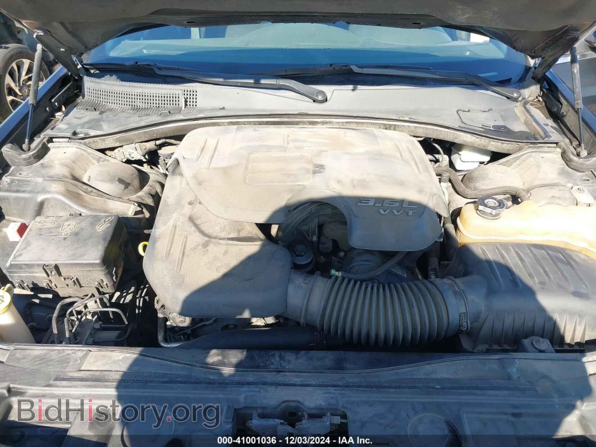 2012 CHRYSLER 300 - VIN: 2C3CCAAGXCH137098 - Фото 10