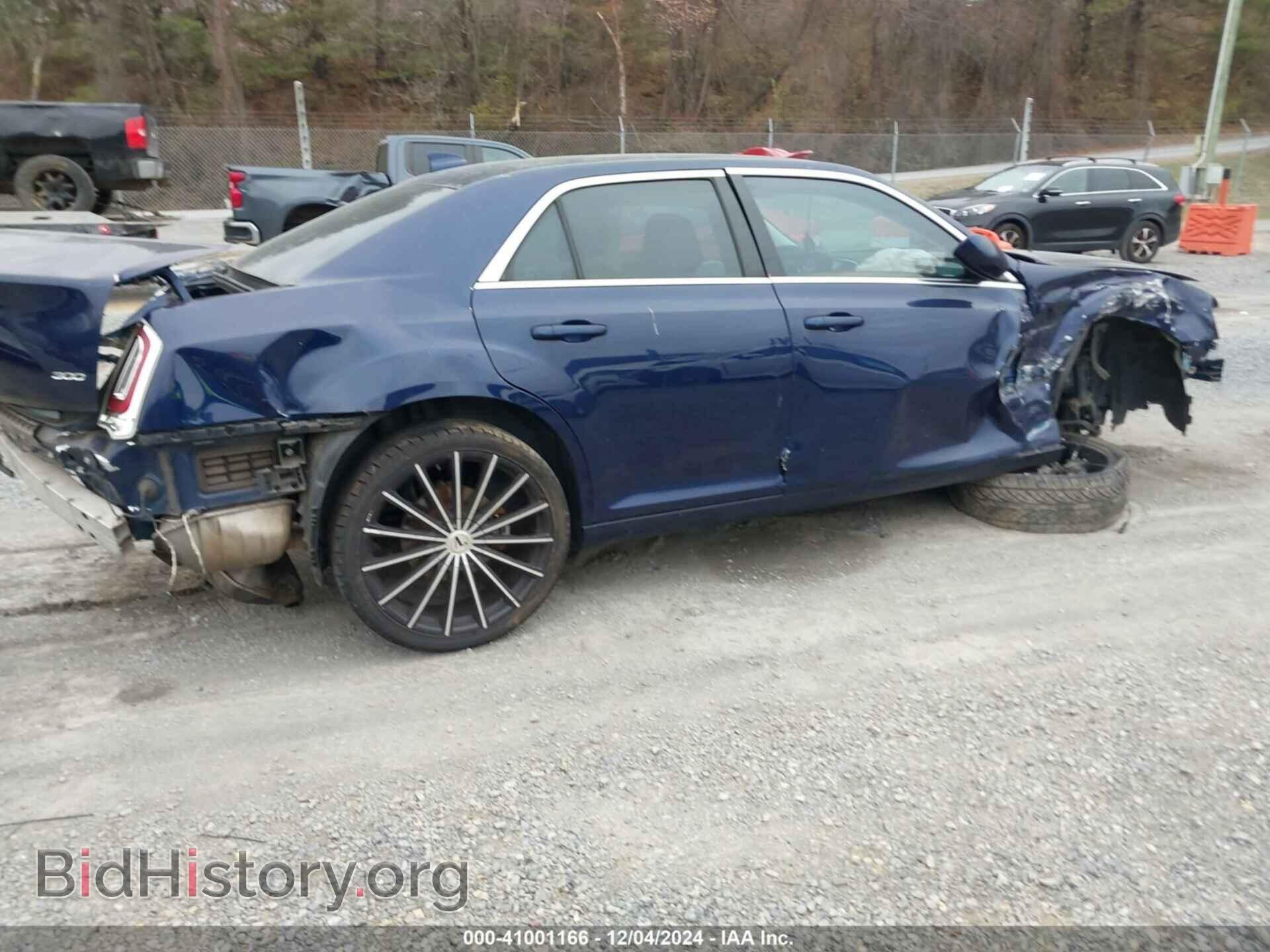 2016 CHRYSLER 300 - VIN: 2C3CCARG4GH192821 - Фото 4