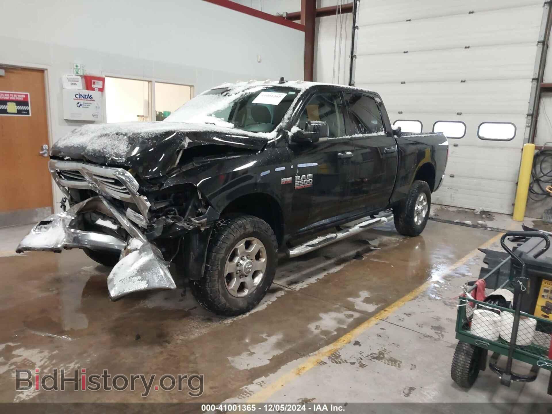 2016 RAM 2500 - VIN: 3C6UR5DJ5GG305272 - Фото 2