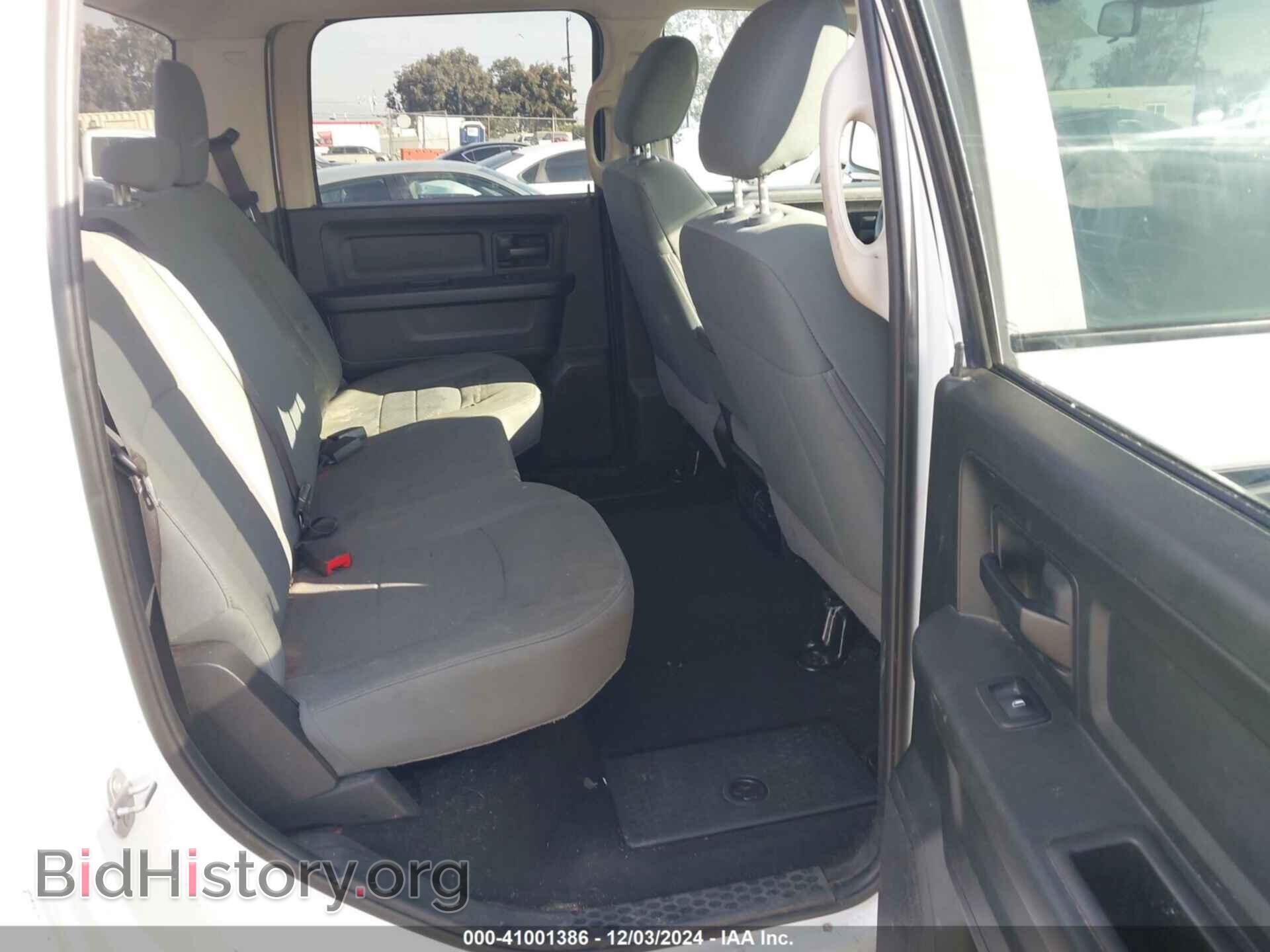 2018 RAM 1500 - VIN: 1C6RR6KT3JS201475 - Фото 8