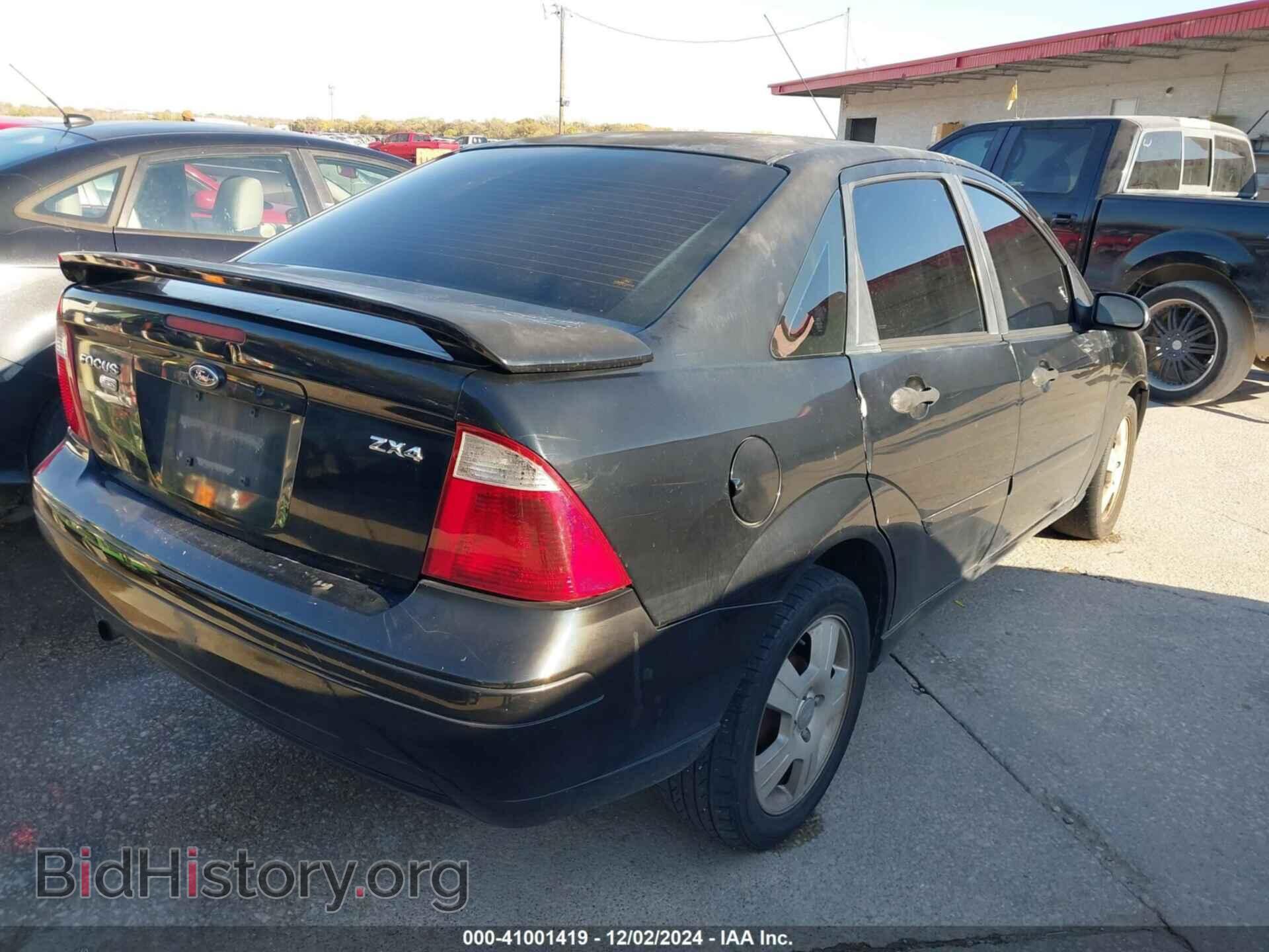 2006 FORD FOCUS - VIN: 1FAHP34N06W157027 - Фото 4